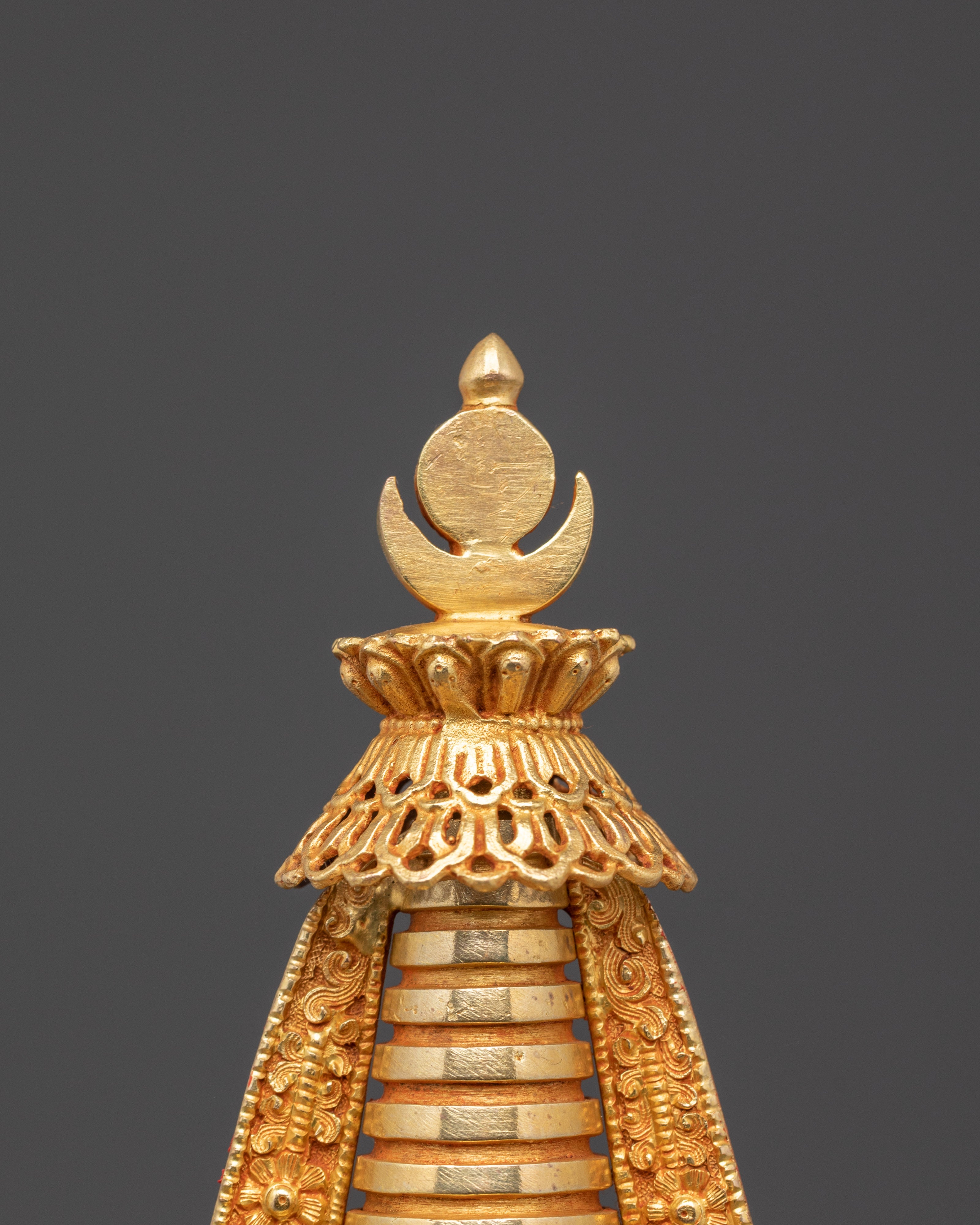 Golden Buddhist Stupa | Path to Enlightenment