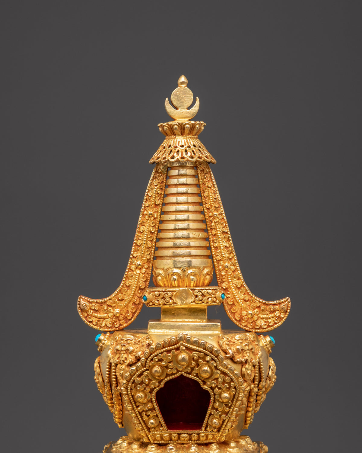 Golden Buddhist Stupa | Path to Enlightenment