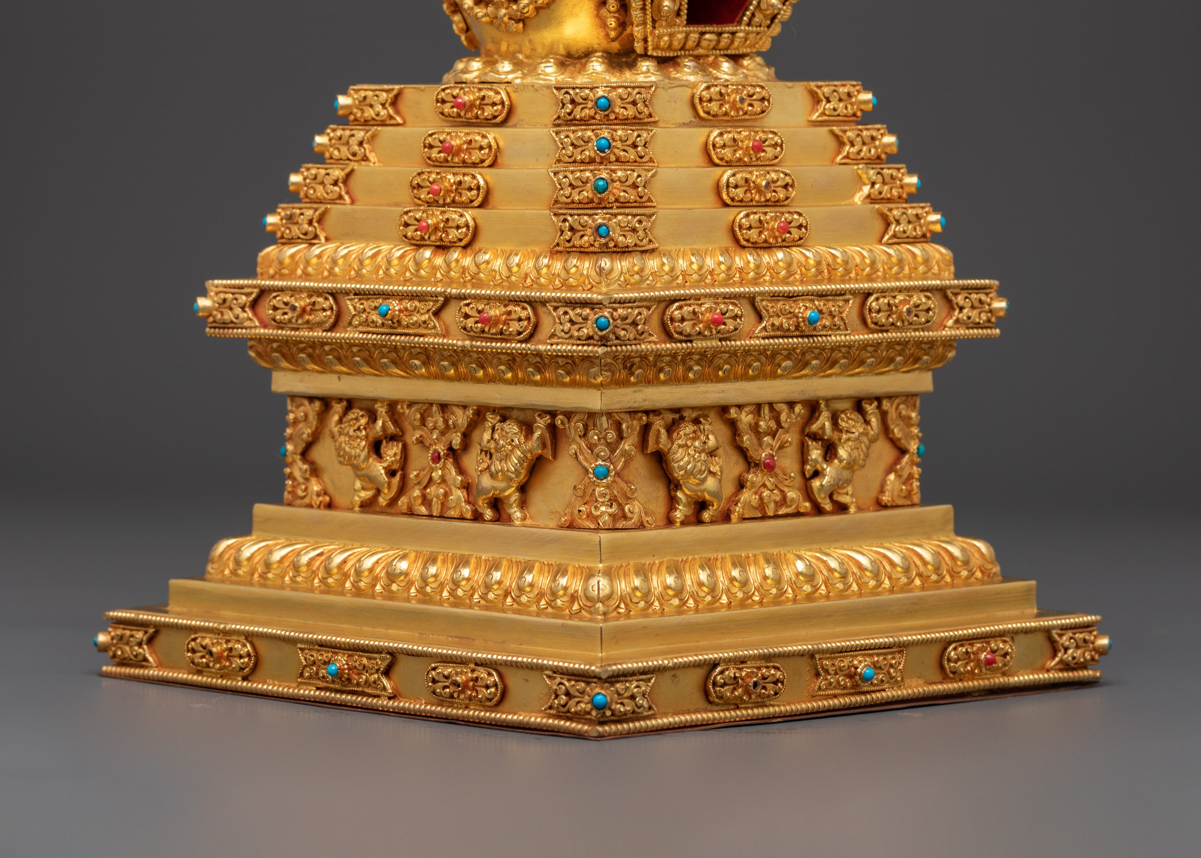 Golden Buddhist Stupa | Path to Enlightenment