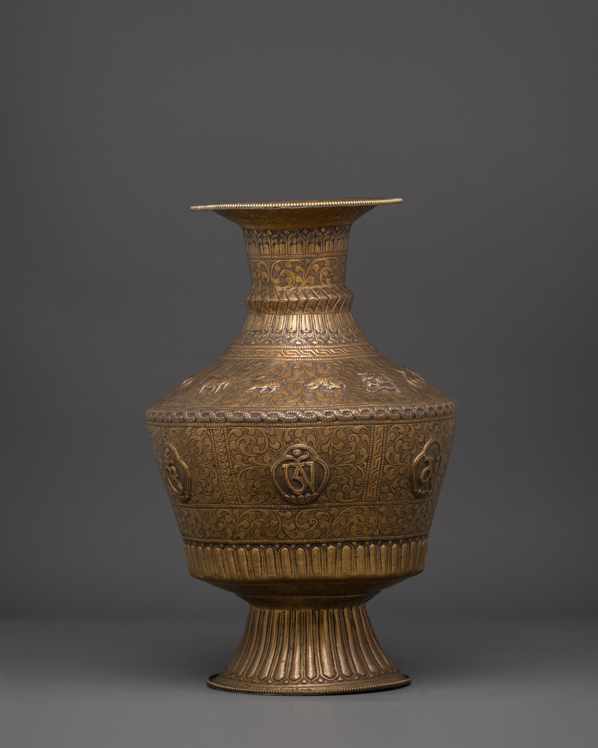 Handcrafted Decorative Flower Vase