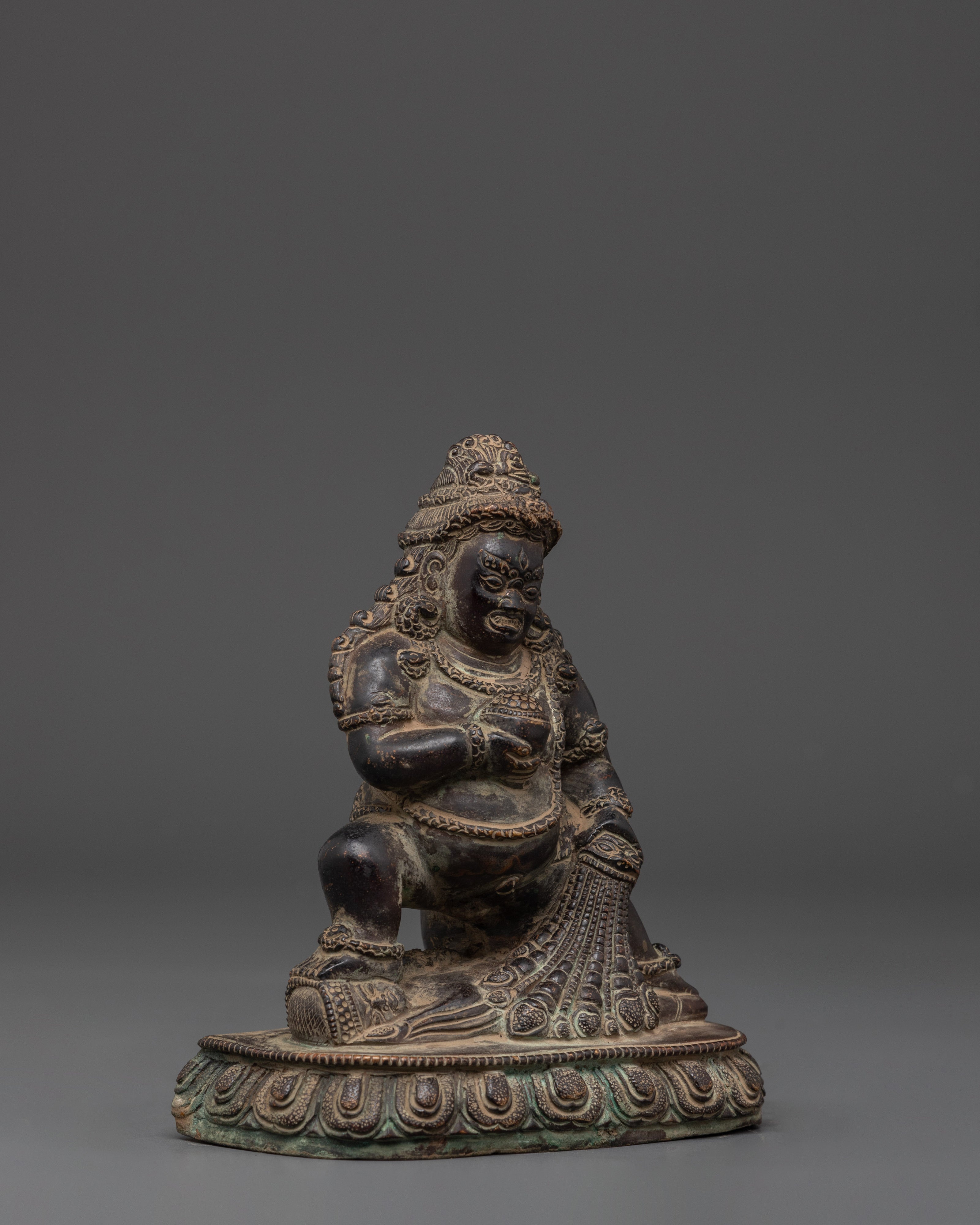 Sacred Black Dzambhala Statue | Tibetan Wealth Deity