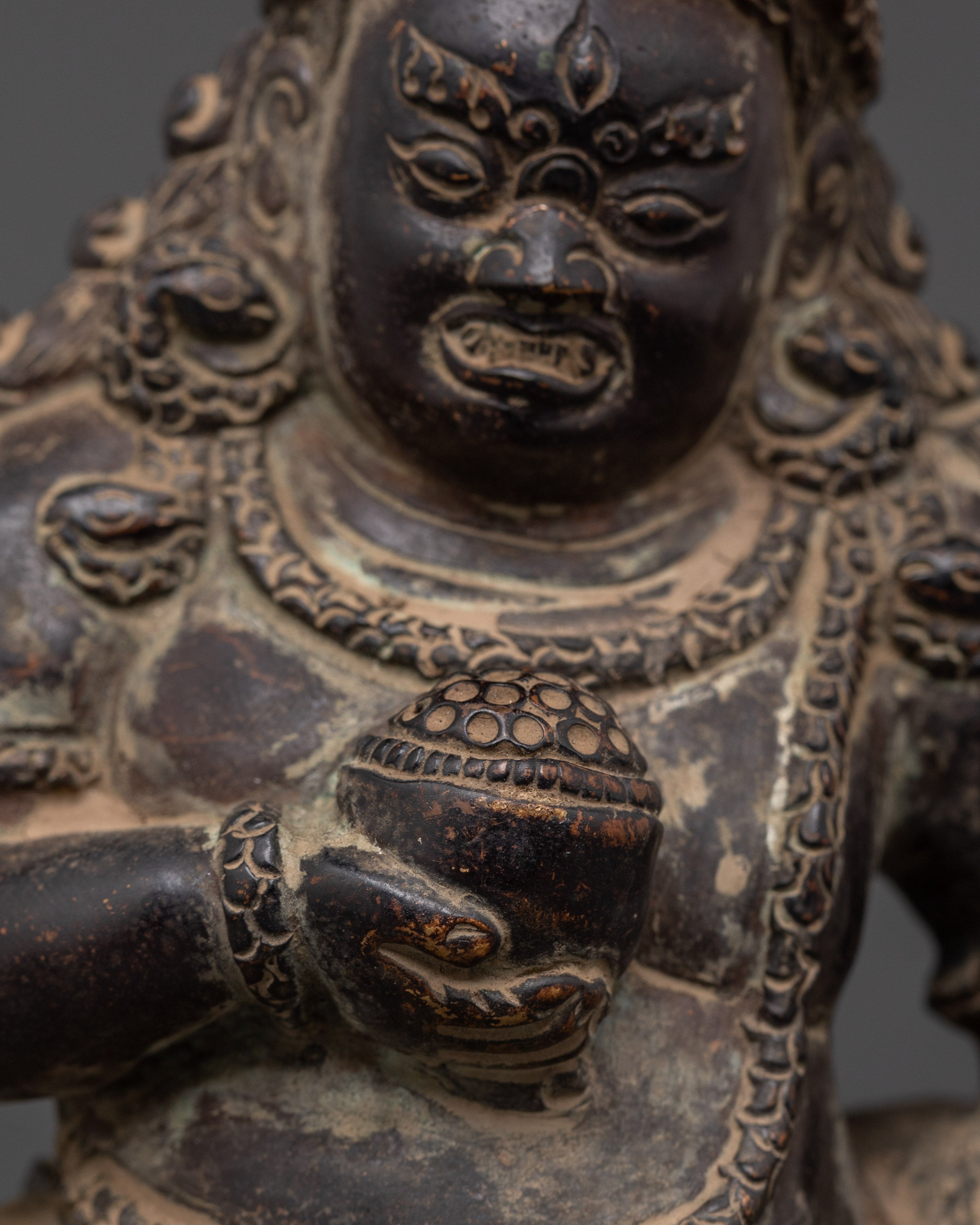 Sacred Black Dzambhala Statue | Tibetan Wealth Deity
