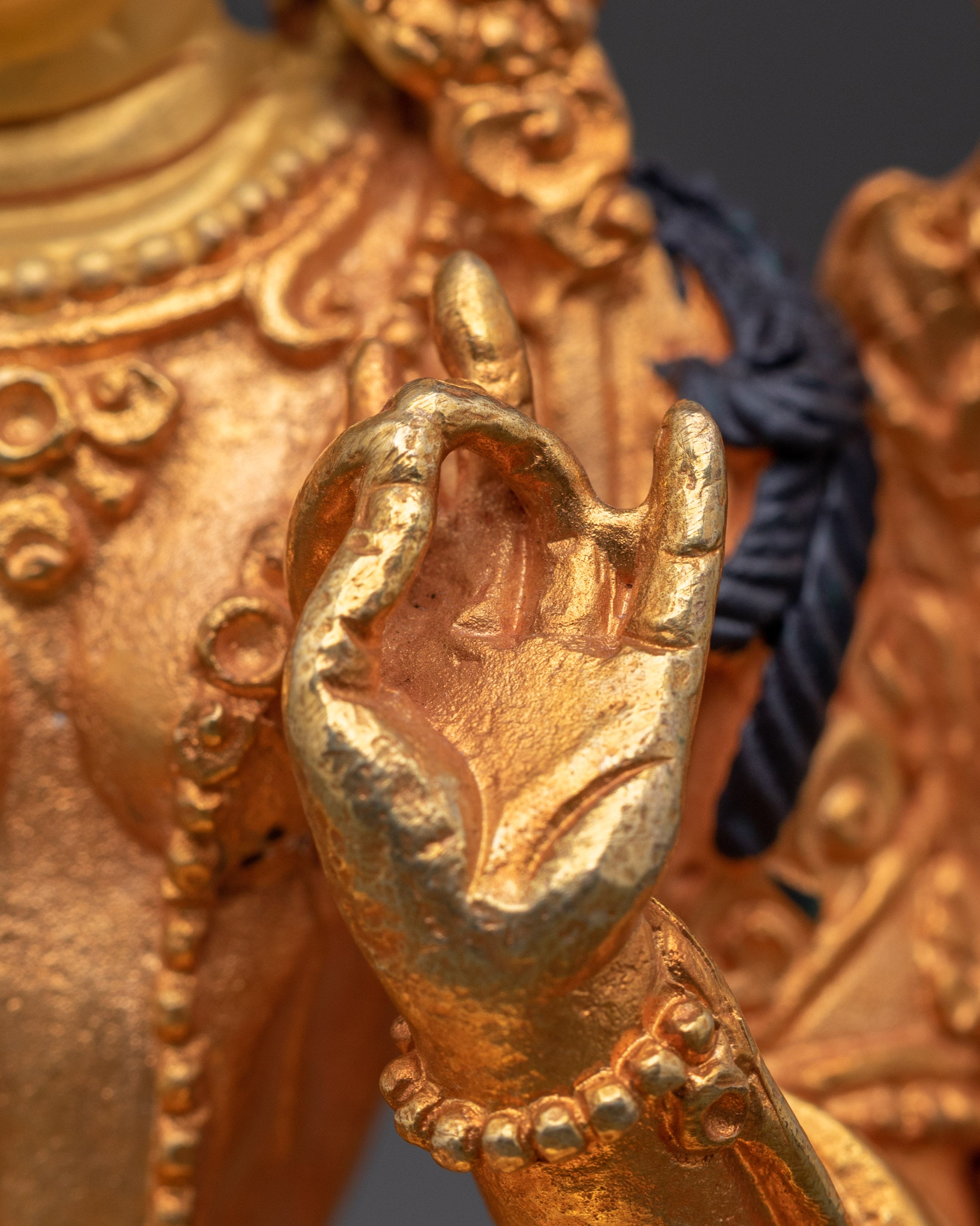 Handcrafted Shyama Tara Sculpture | Spiritual Buddha Statue for Meditation and Peace