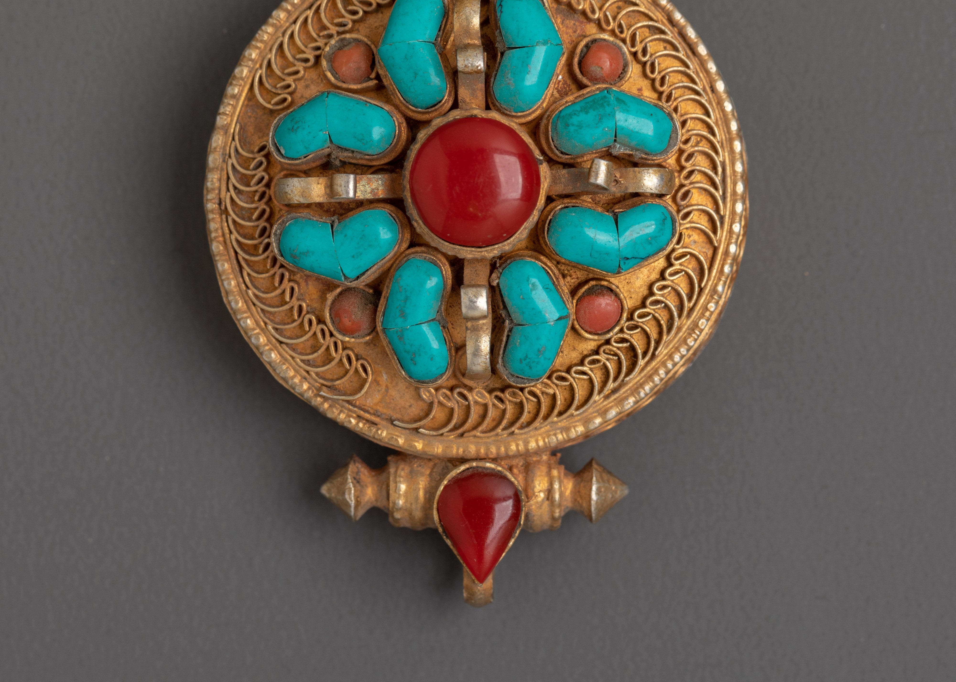 Tibetan Spiritual Ghau Box Locket | Sacred Pendant for Meditation and Protection