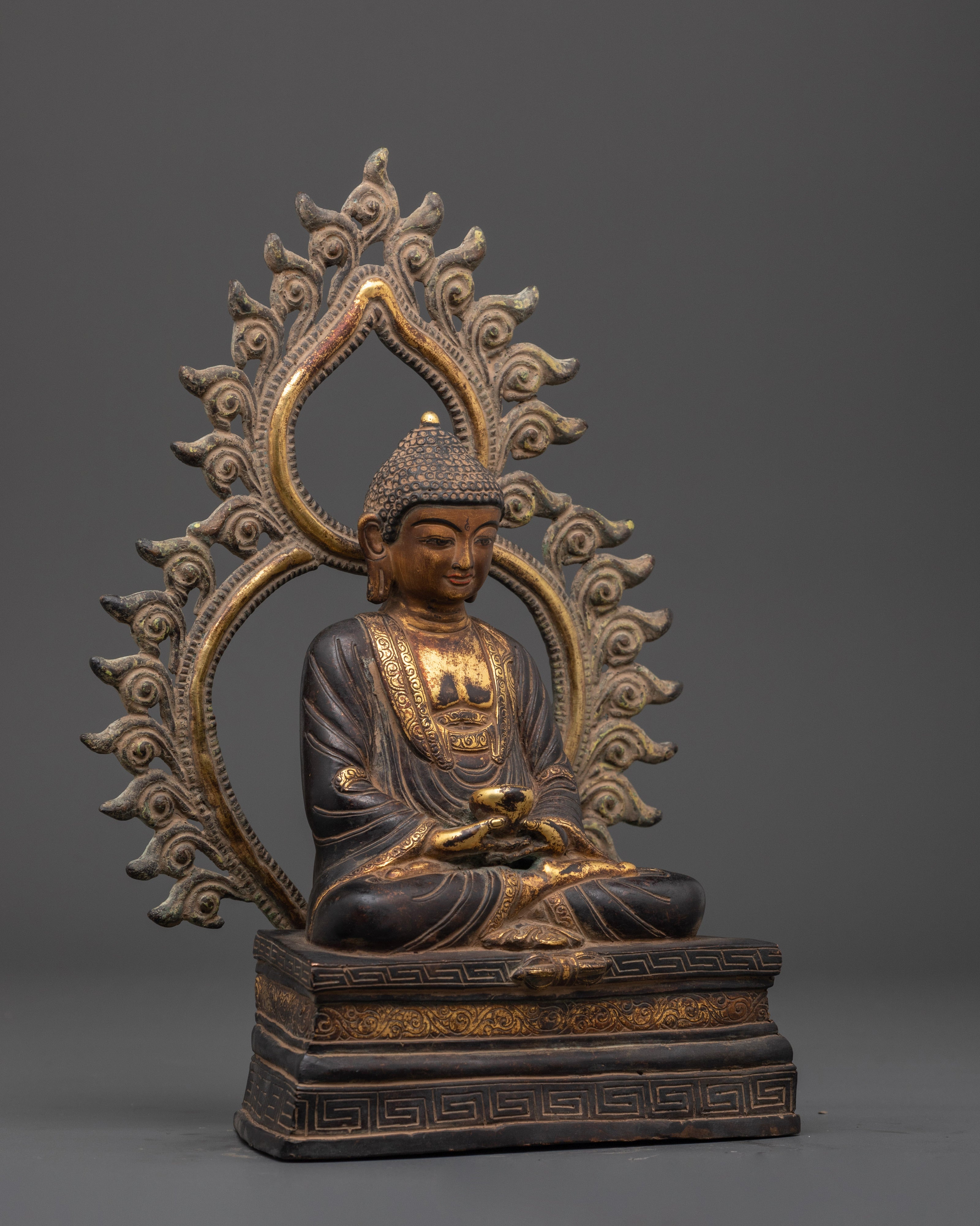 Compassion Deity Amitabha Buddha | Symbol of Healing and Divine Light