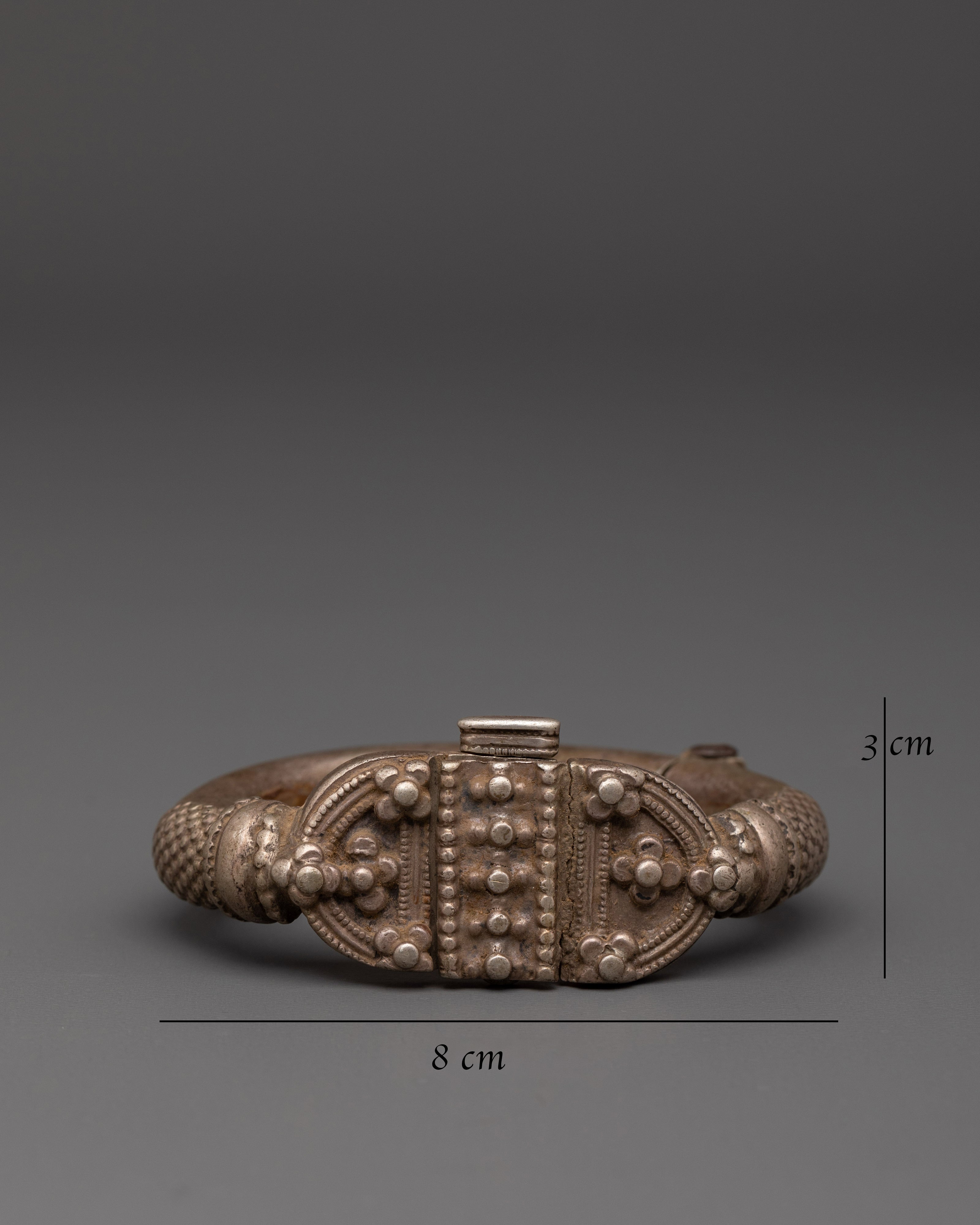 Silver Carved Bracelet | Himalayan Jewelry