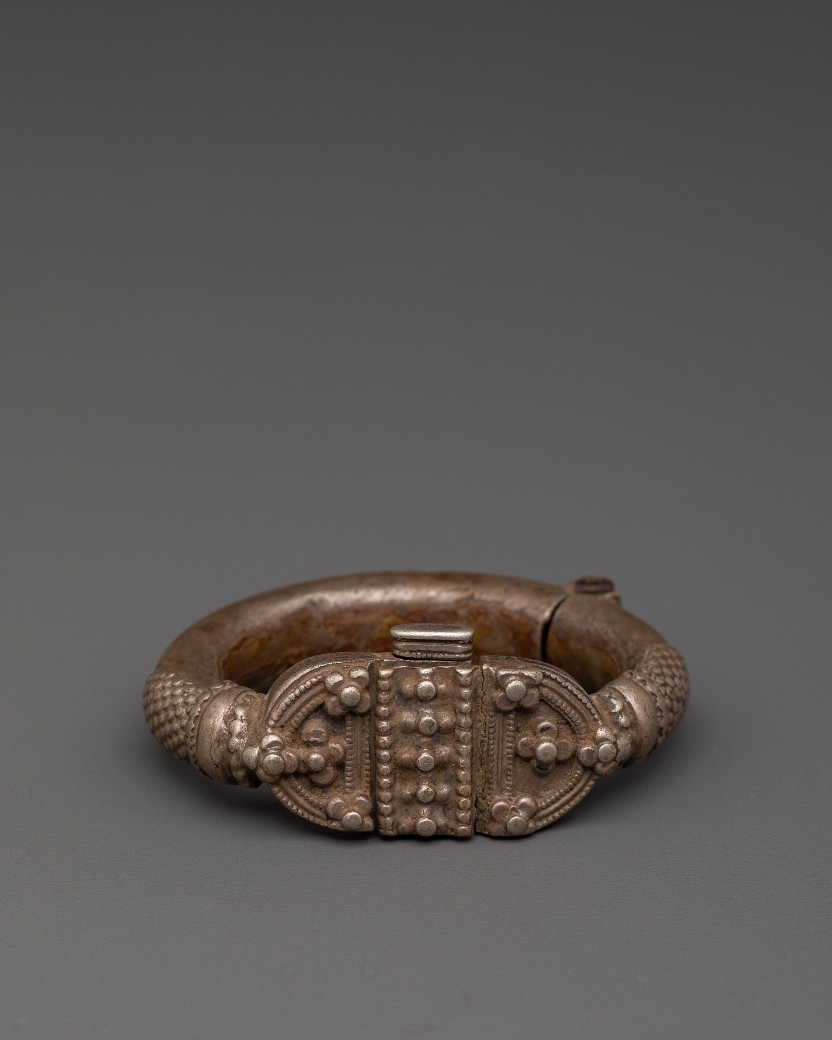 Silver Carved Bracelet | Himalayan Jewelry