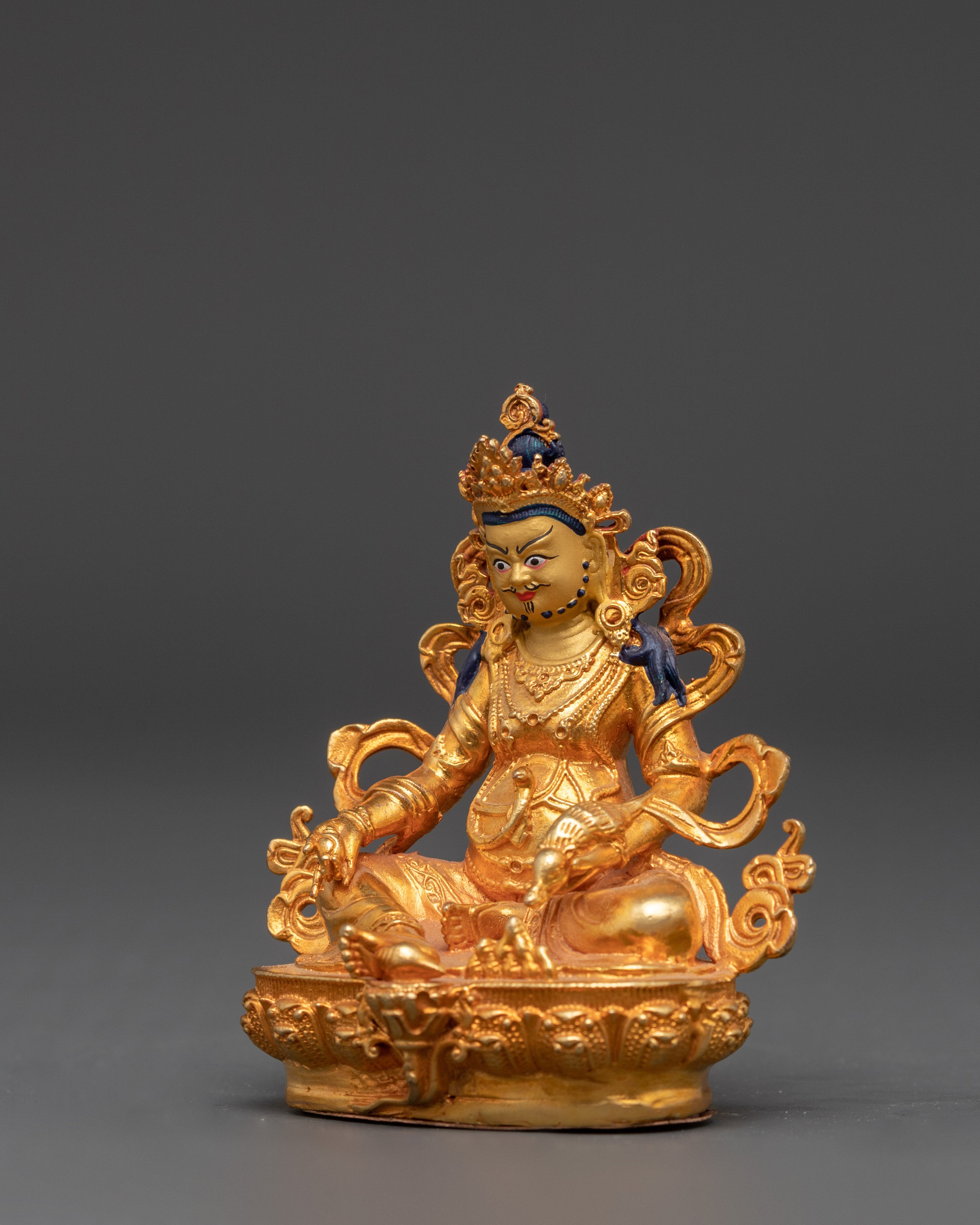 Spiritual Deity Dzambhala Sculpture | Wealth and Prosperity