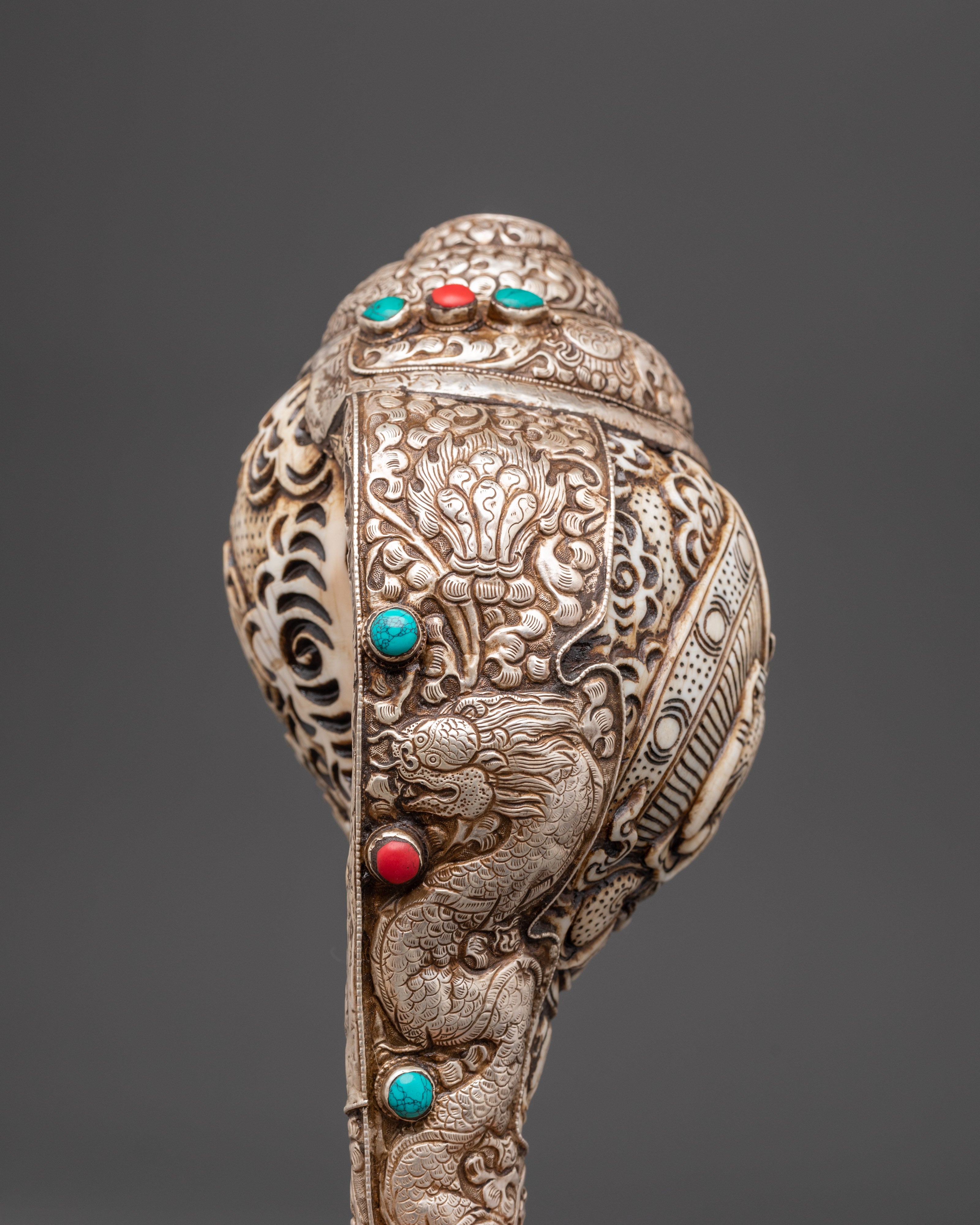 Tibetan Ritual Conch for Buddhist Altar | Chenrezig Carved Conch