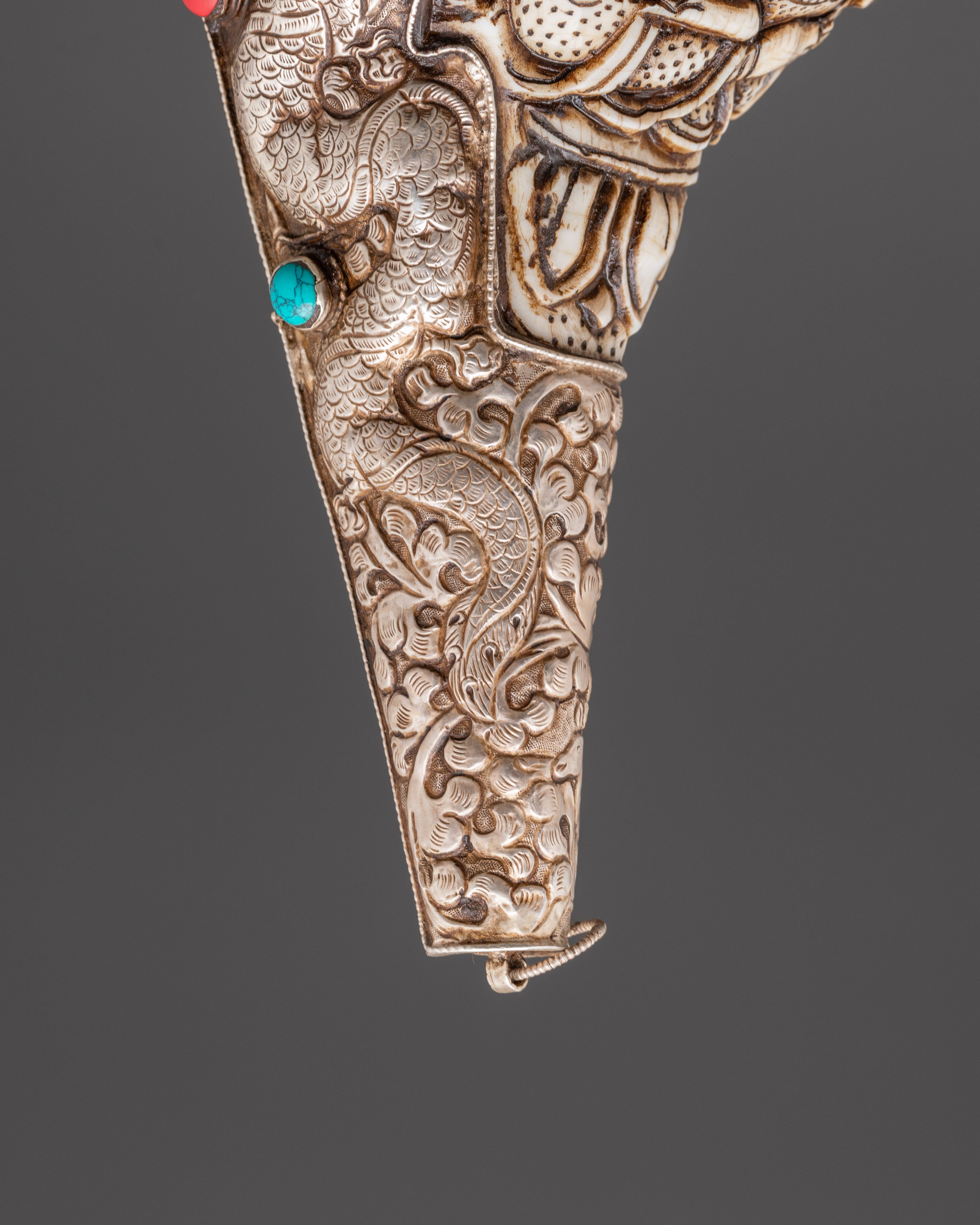 Tibetan Ritual Conch for Buddhist Altar | Chenrezig Carved Conch