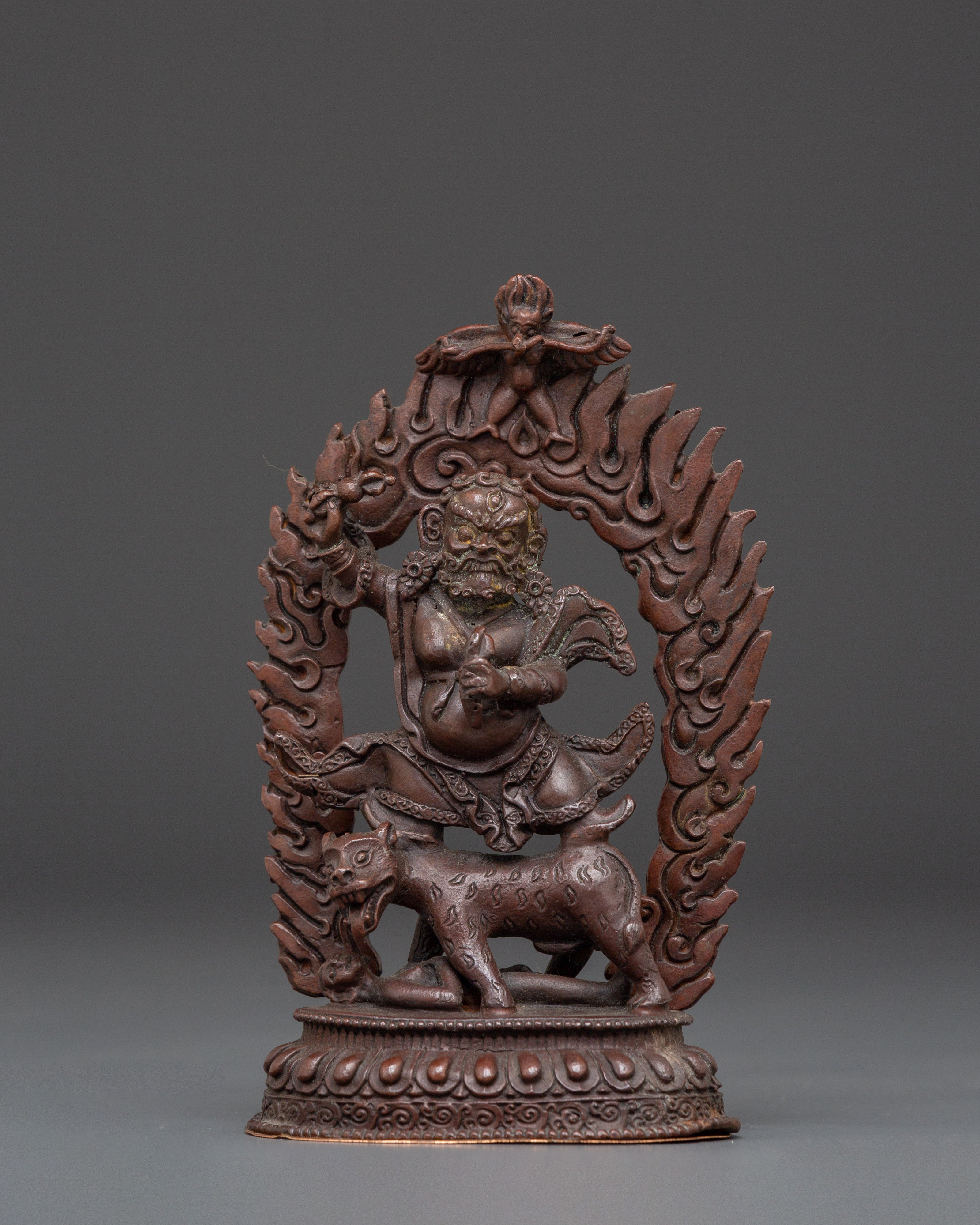 Statue of Dorje Drollo