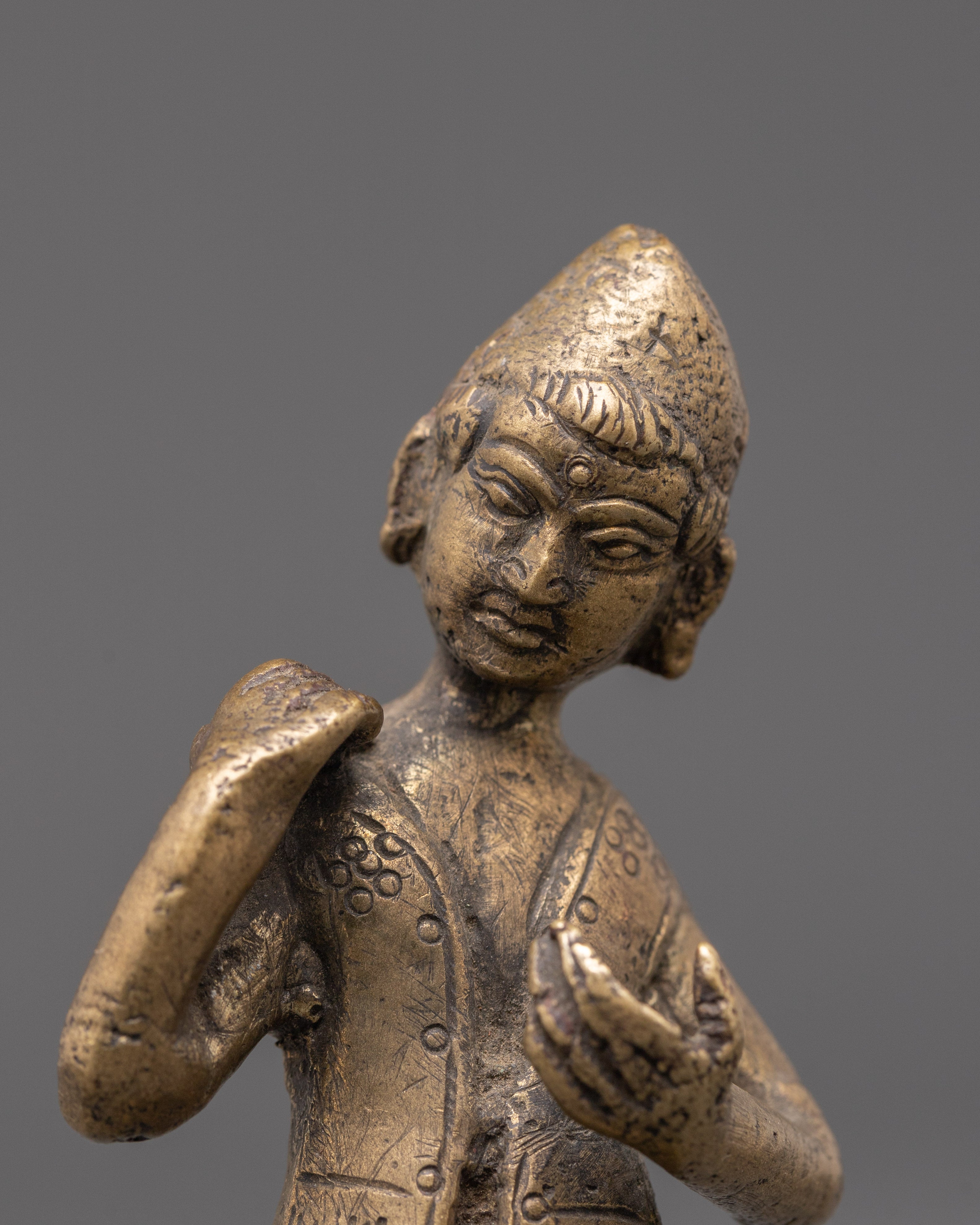 Traditional Musical Statue | Brass Musician Figurine with Antique Finish