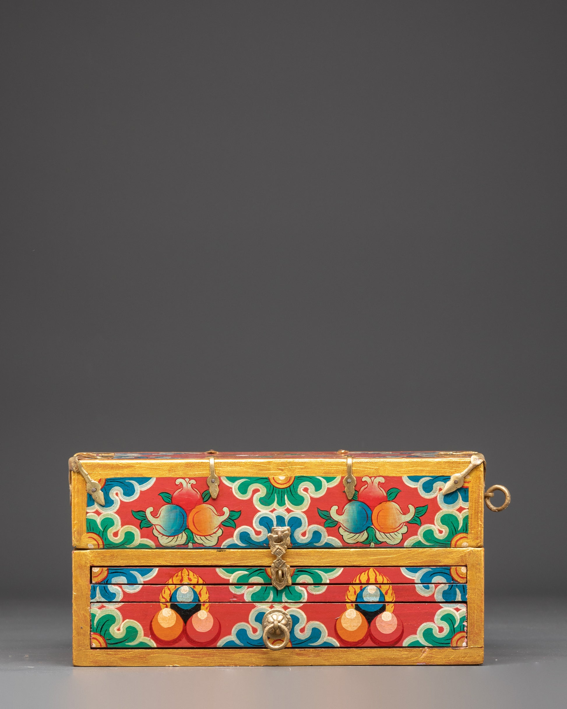 tibetan-traveling-altar-box