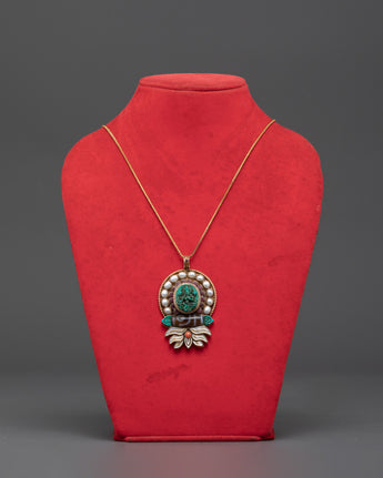 Handcrafted Green Tara Locket Pendent