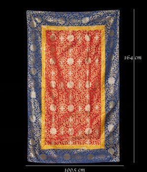 Decorative Table Cloth | Stylish and Artistic Home Accent