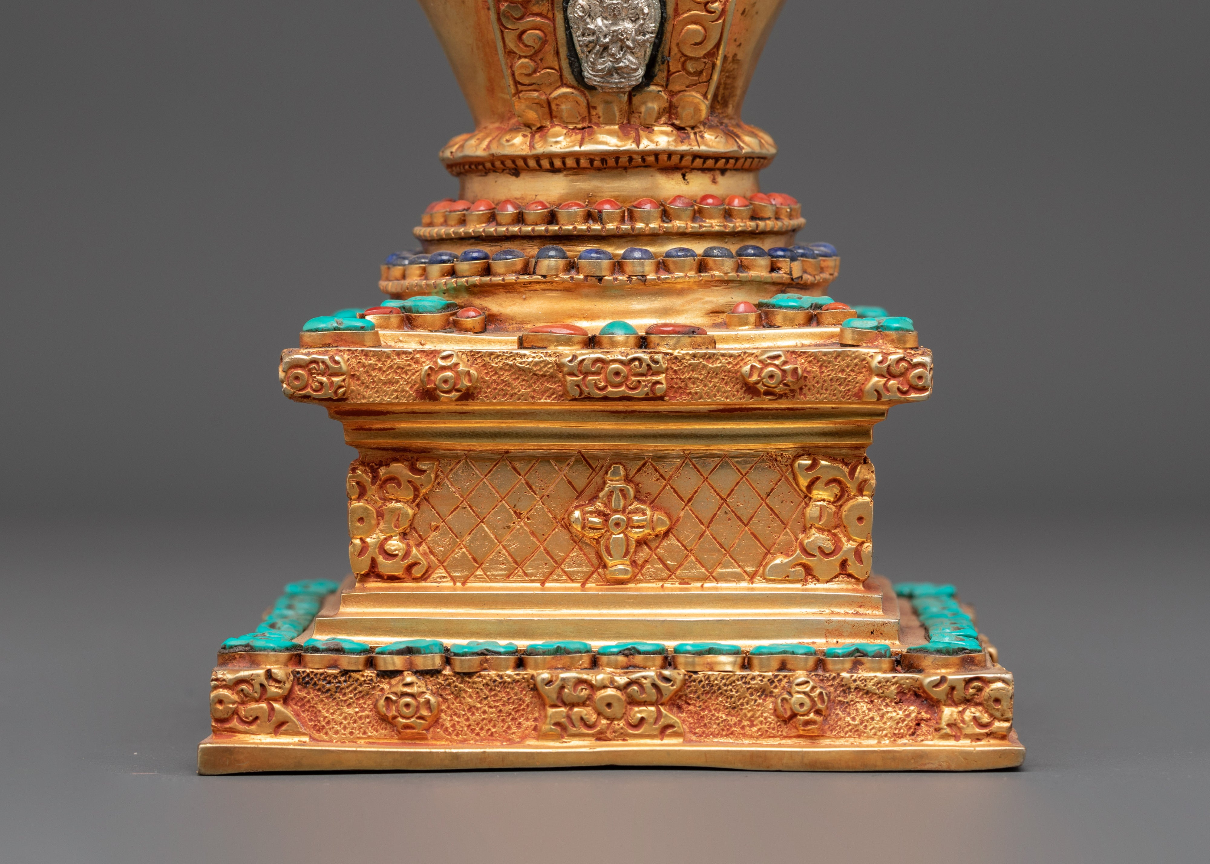 Golden Stupa for Ceremonies | Path to Enlightenment