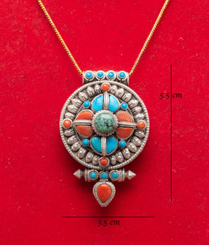 Tibetan Protection Pendant | Himalayan Amulet with Spiritual Symbolism