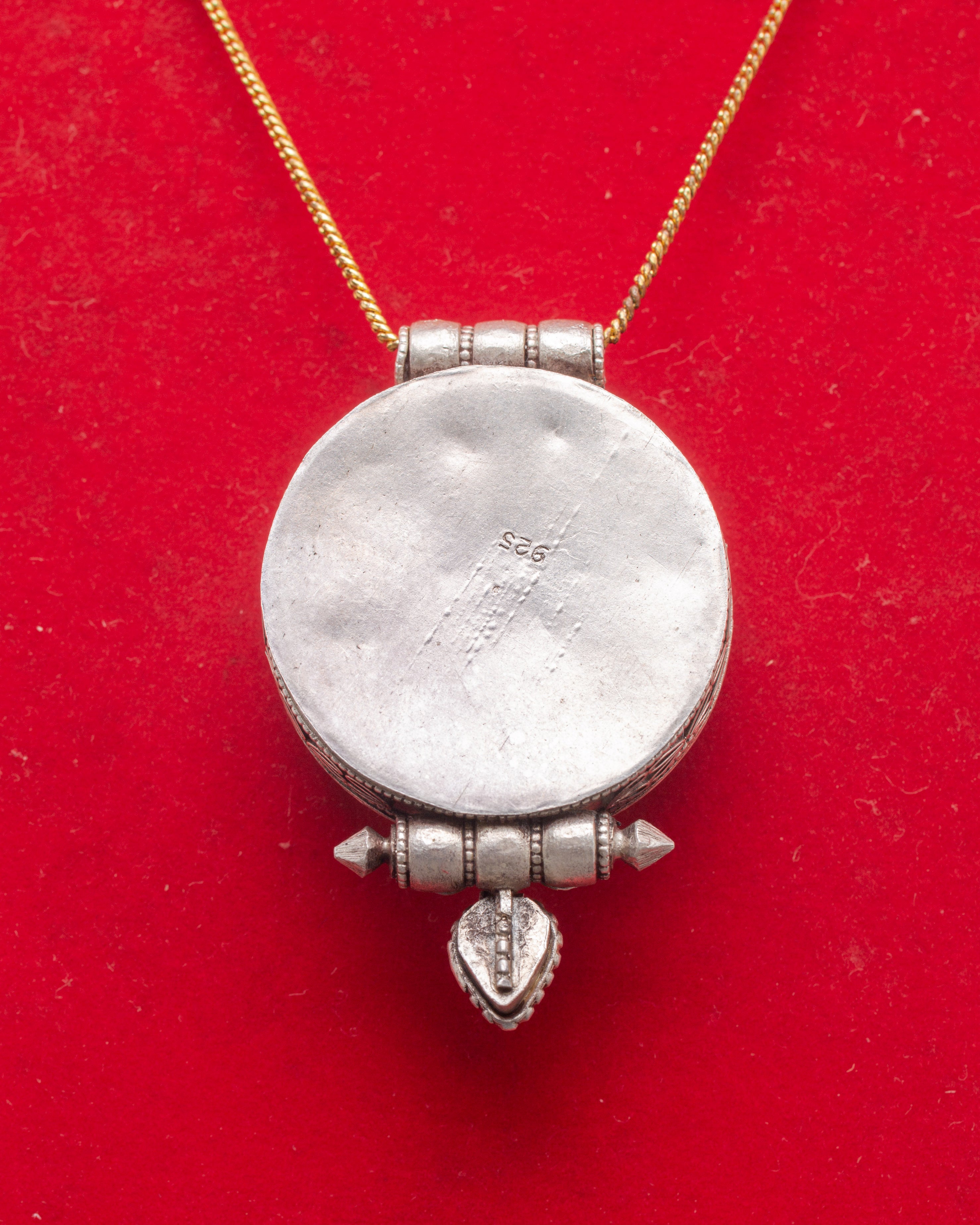 Traditional Ghau Box Locket | Sacred Silver Pendant