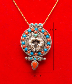 Sacred Buddhist Ghau Box Locket | Traditional Tibetan Amulet for Prosperity