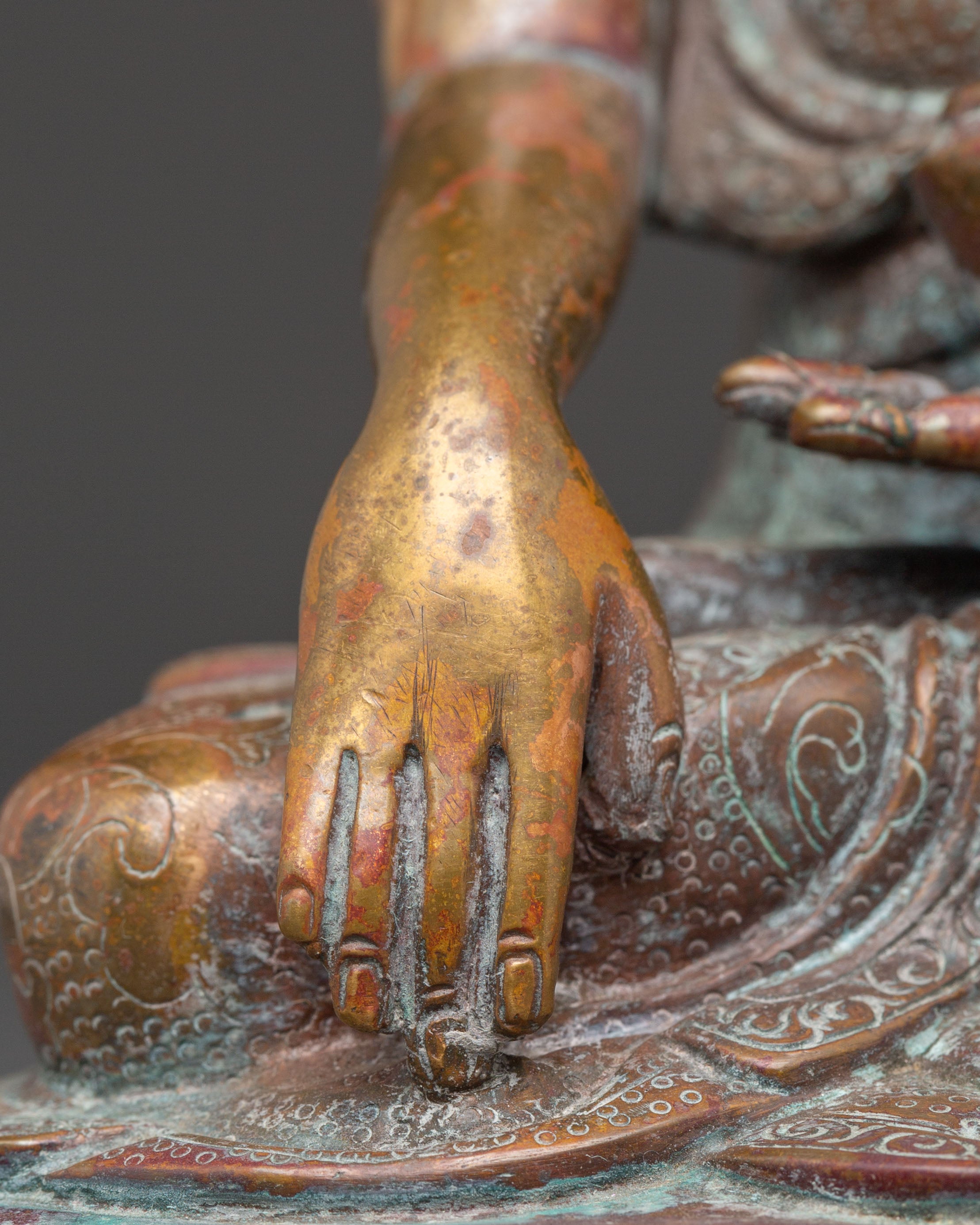 Shakyamuni Buddha Sacred Statue | Gautama Buddha - Founder of Buddhism