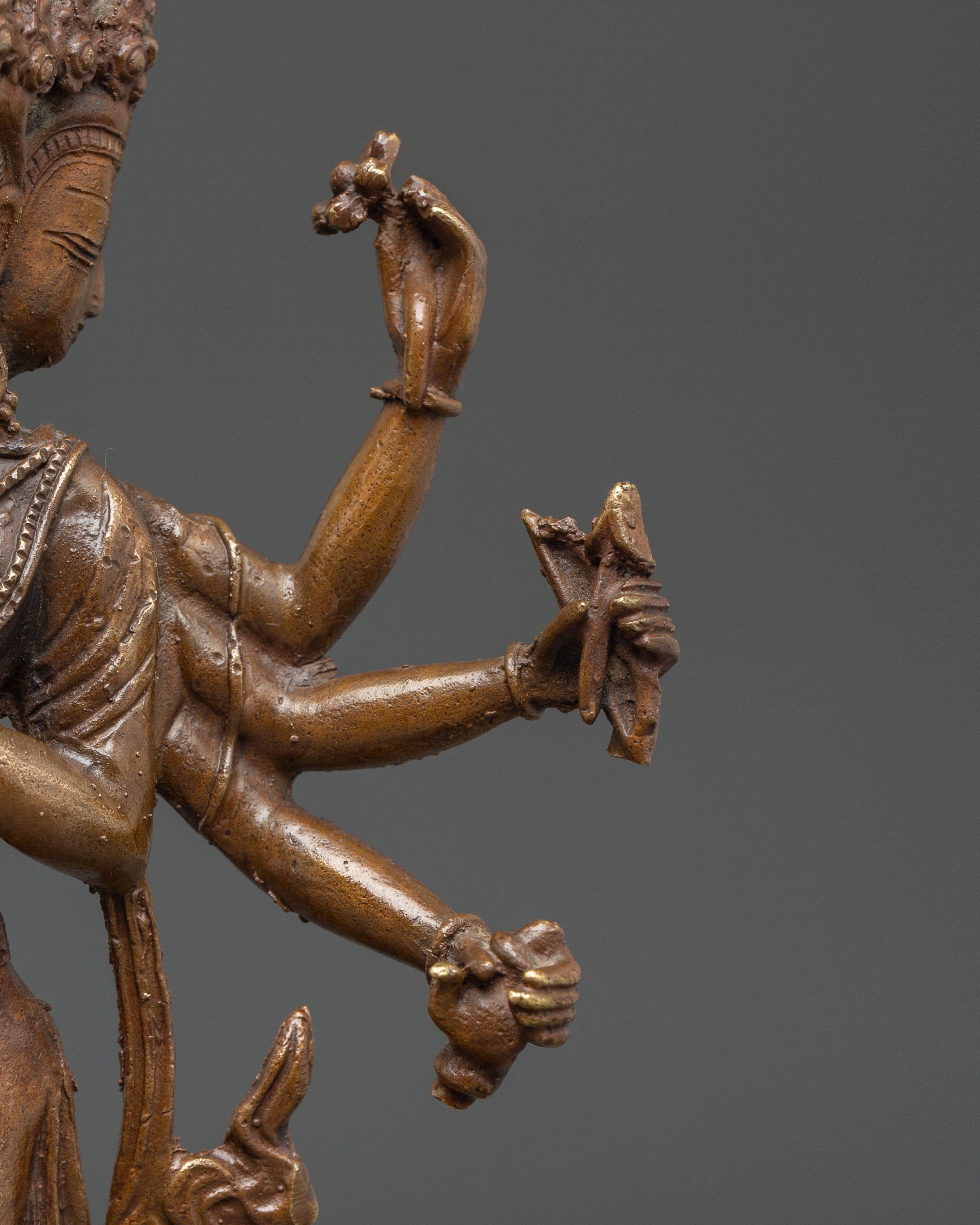 Eleven-Headed Avalokiteshvara sculpture | Symbol of Mercy and Enlightenment