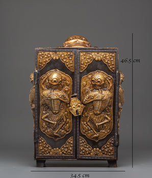 Chitipiti Iron Box | Box for Altar and Meditation