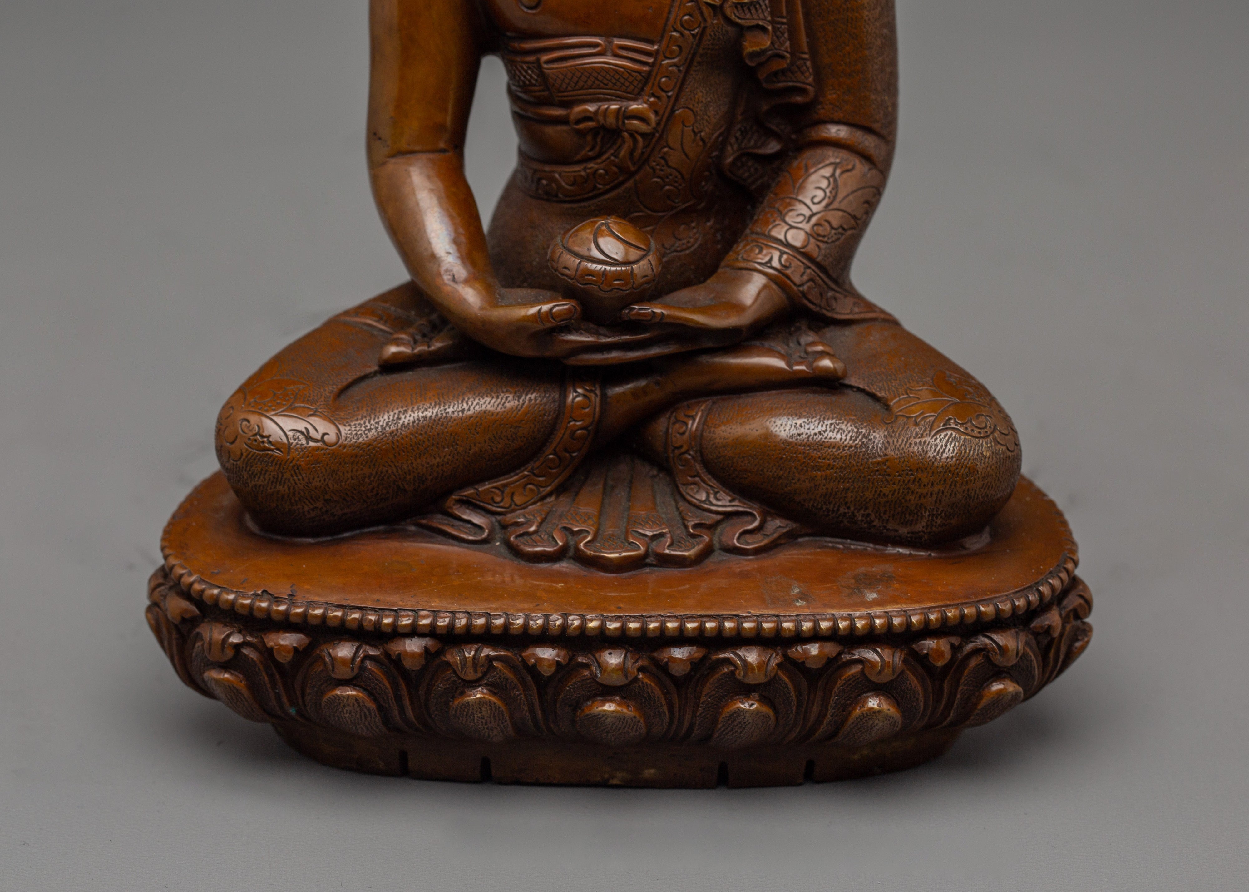 Statue Of Amitabha Buddha | Bodhisattva of Light