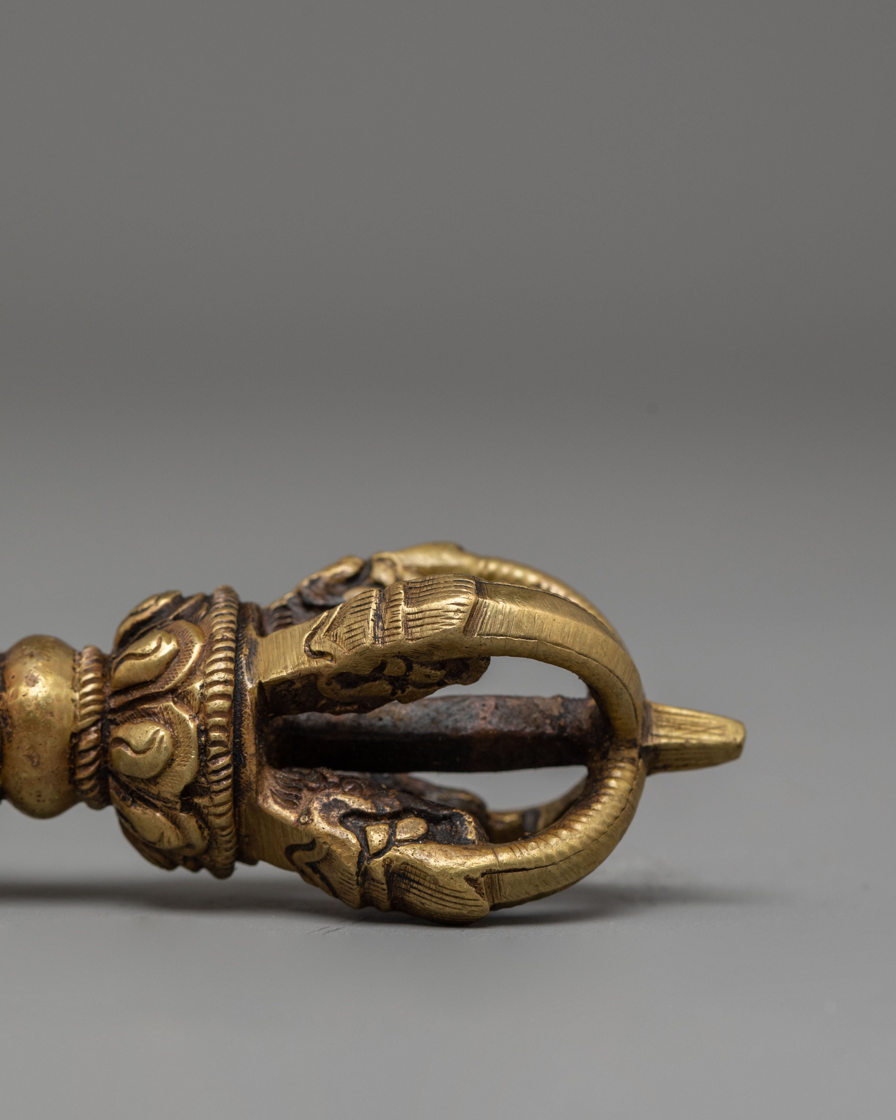 Handmade Vajra for Ritual Ceremonies | Symbol of Enlightenment