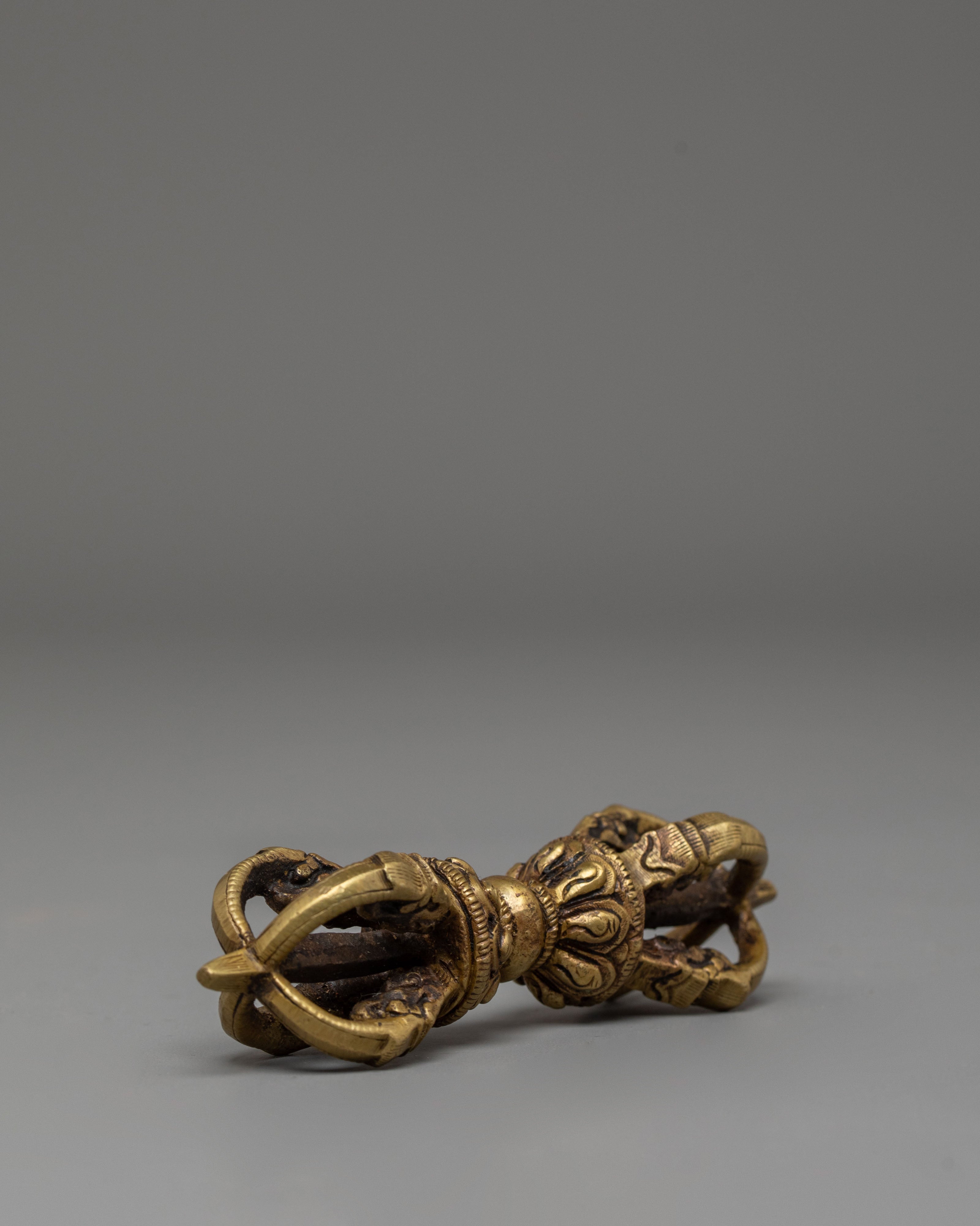 Handmade Vajra for Ritual Ceremonies | Symbol of Enlightenment