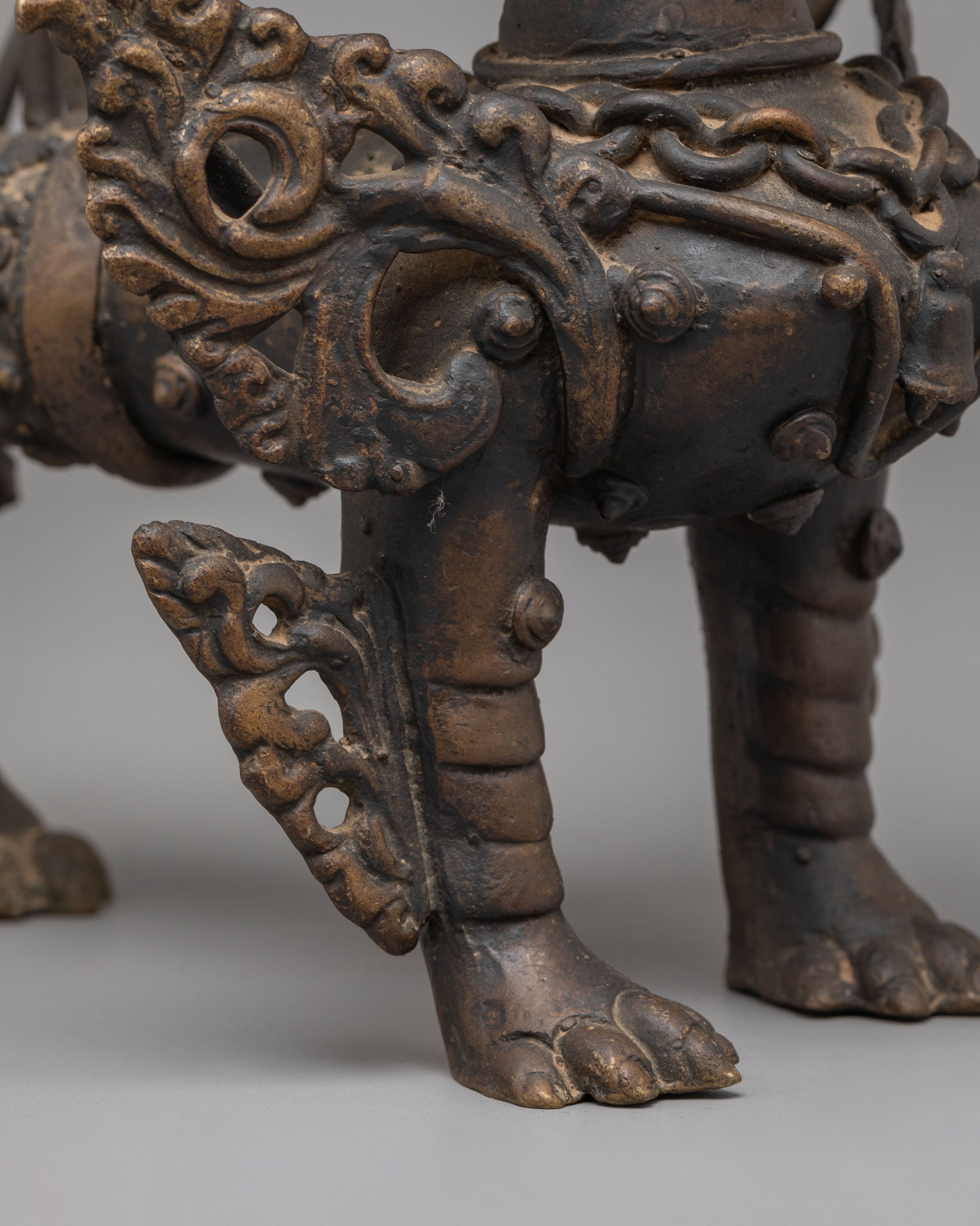 Traditional Tibetan Lion Set | Guardian Lions for Spiritual Decor