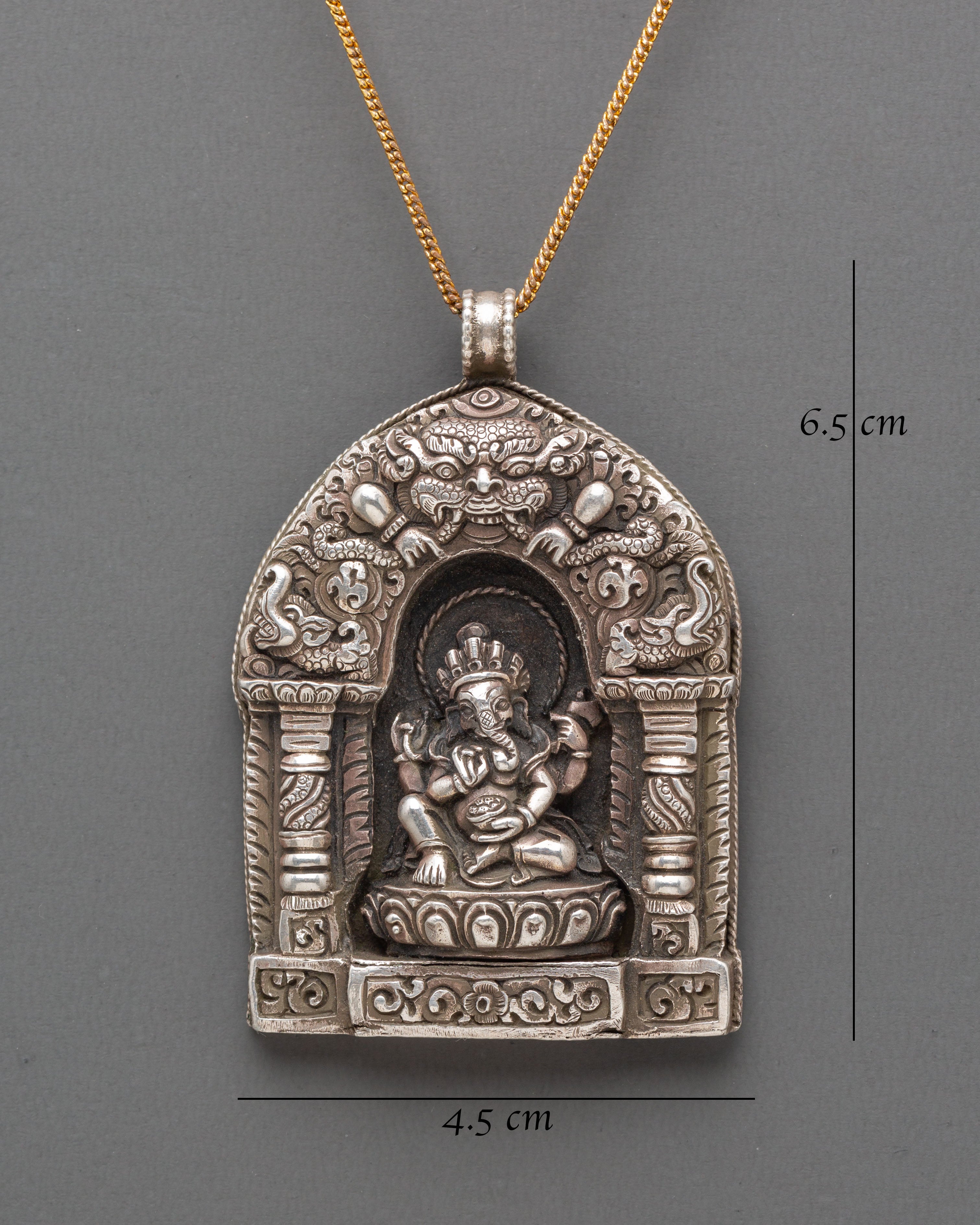 Silver Ganesha Locket | Symbol of Wisdom