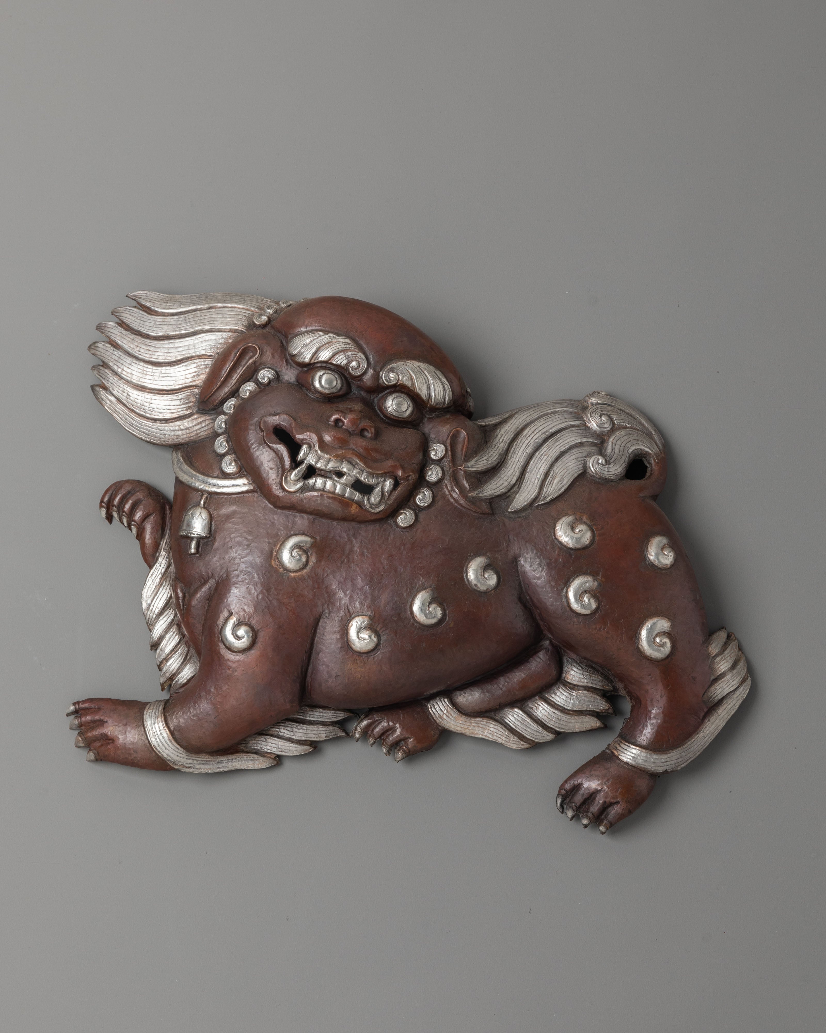 Handcrafted Wall Hanging for Decor | Snow Lion