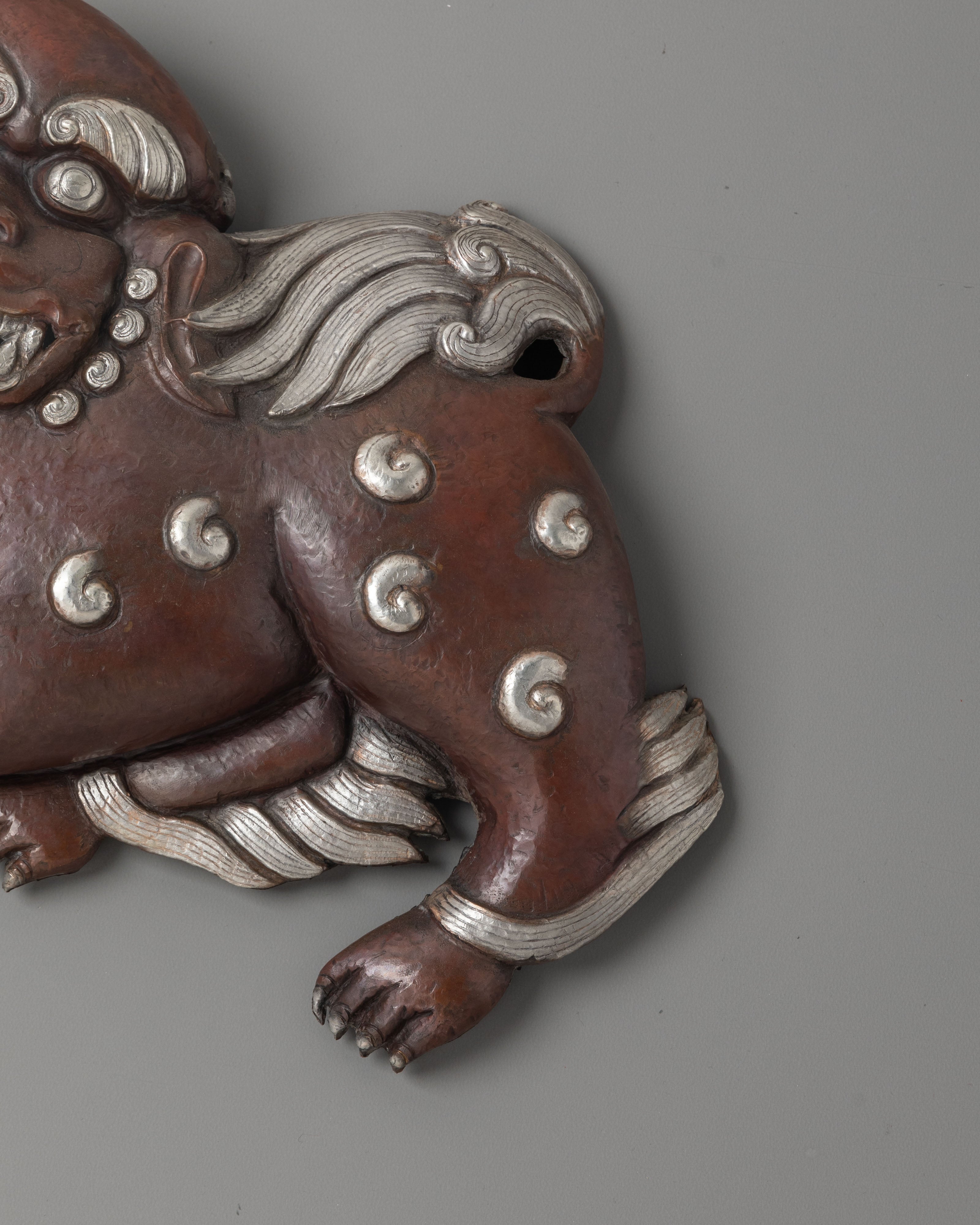 Handcrafted Wall Hanging for Decor | Snow Lion
