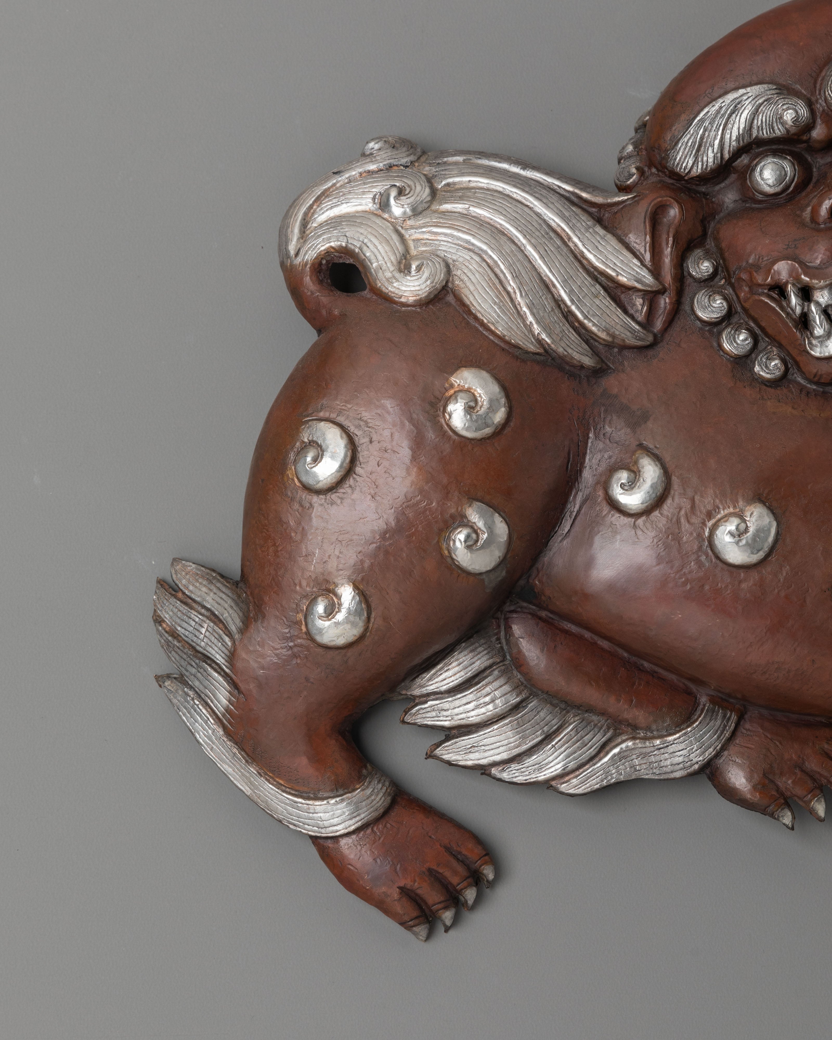 Handcrafted Wall Hanging for Decor | Snow Lion