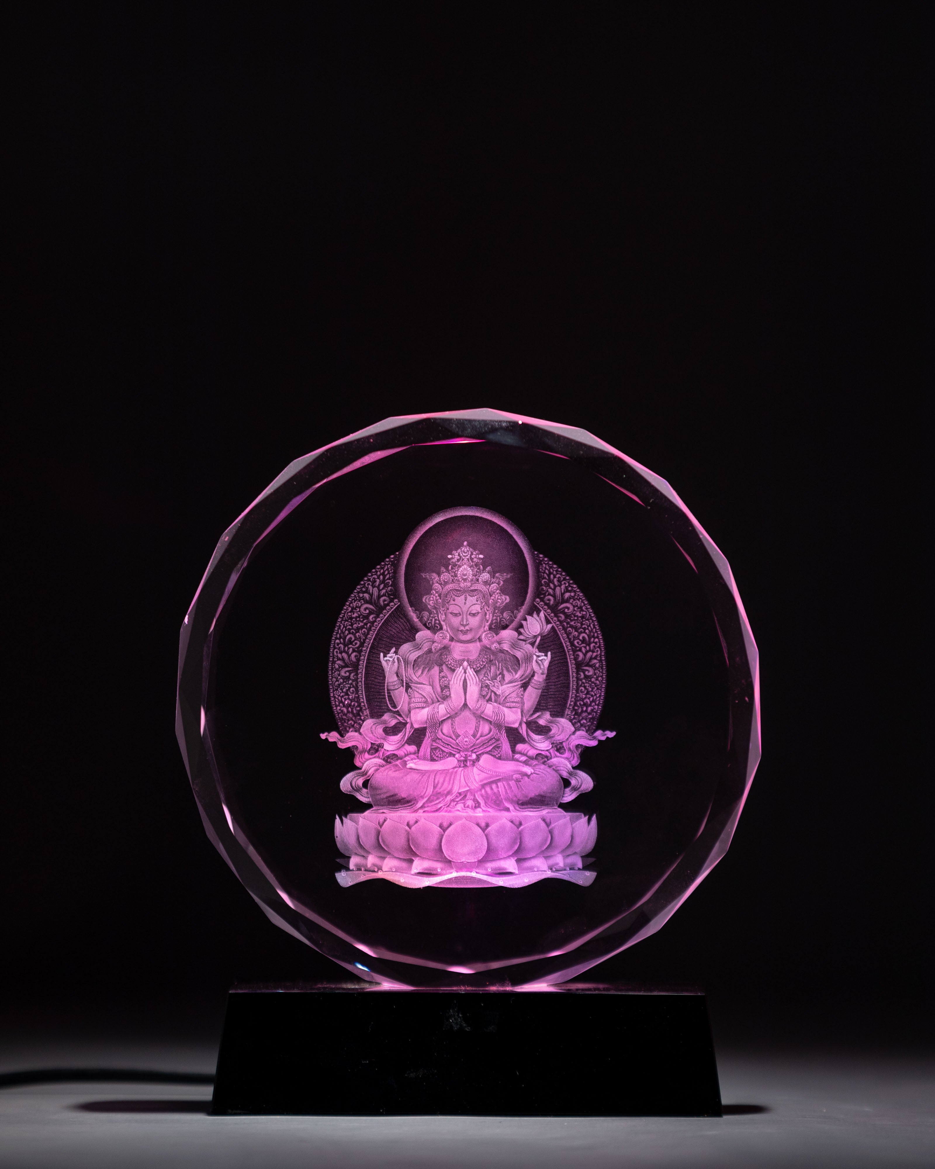 Chenrezig Glass Art for Decor | Bodhisattva of Compassion