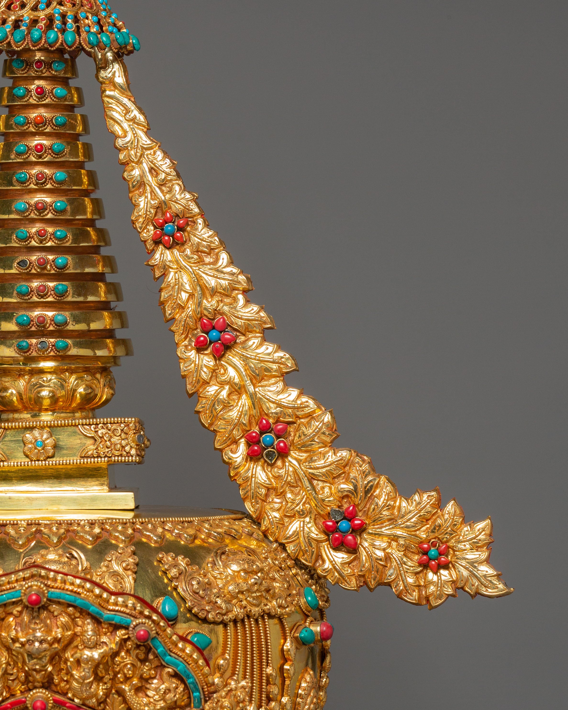 Golden Stupa for Atlar | Symbol of Wisdom