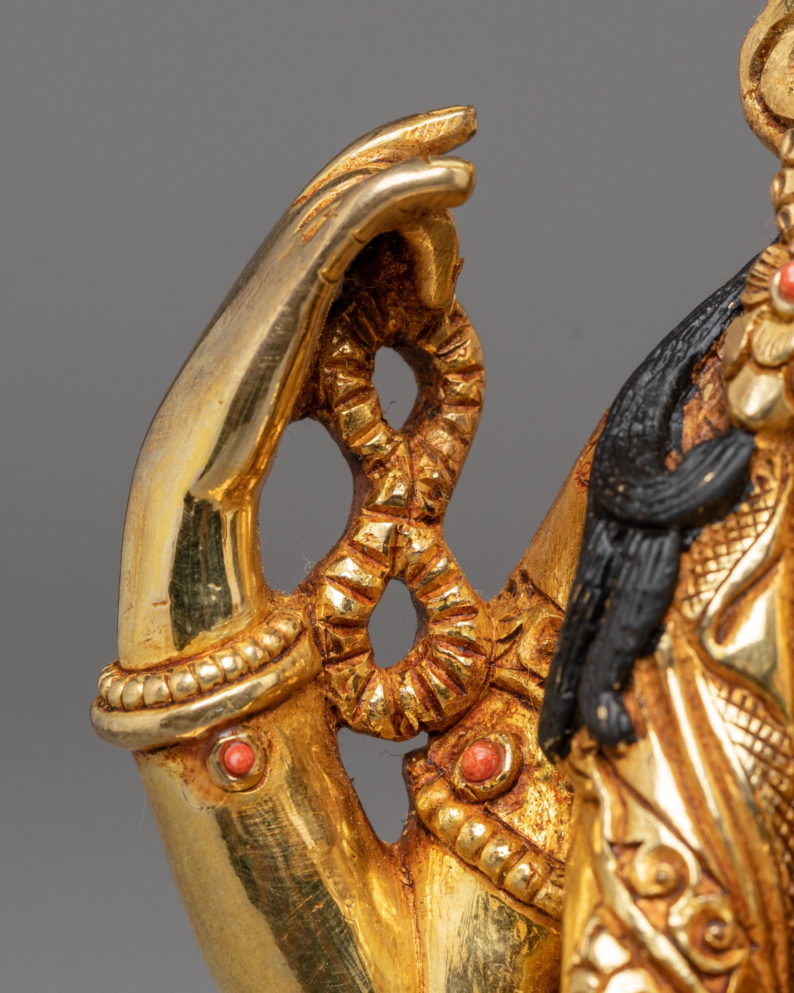 Handmade Golden Chenrezig Statue of Compassion | Bodhisattva Icon