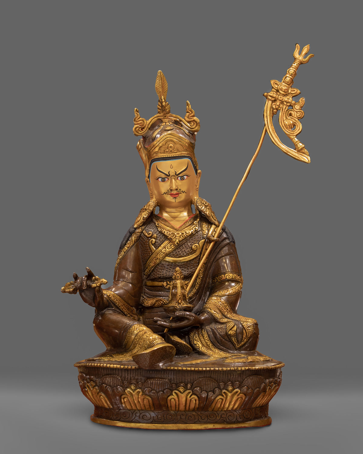 spiritual-guru-rinpoche-statue