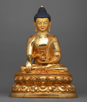 beautiful-statue-of-shakyamuni