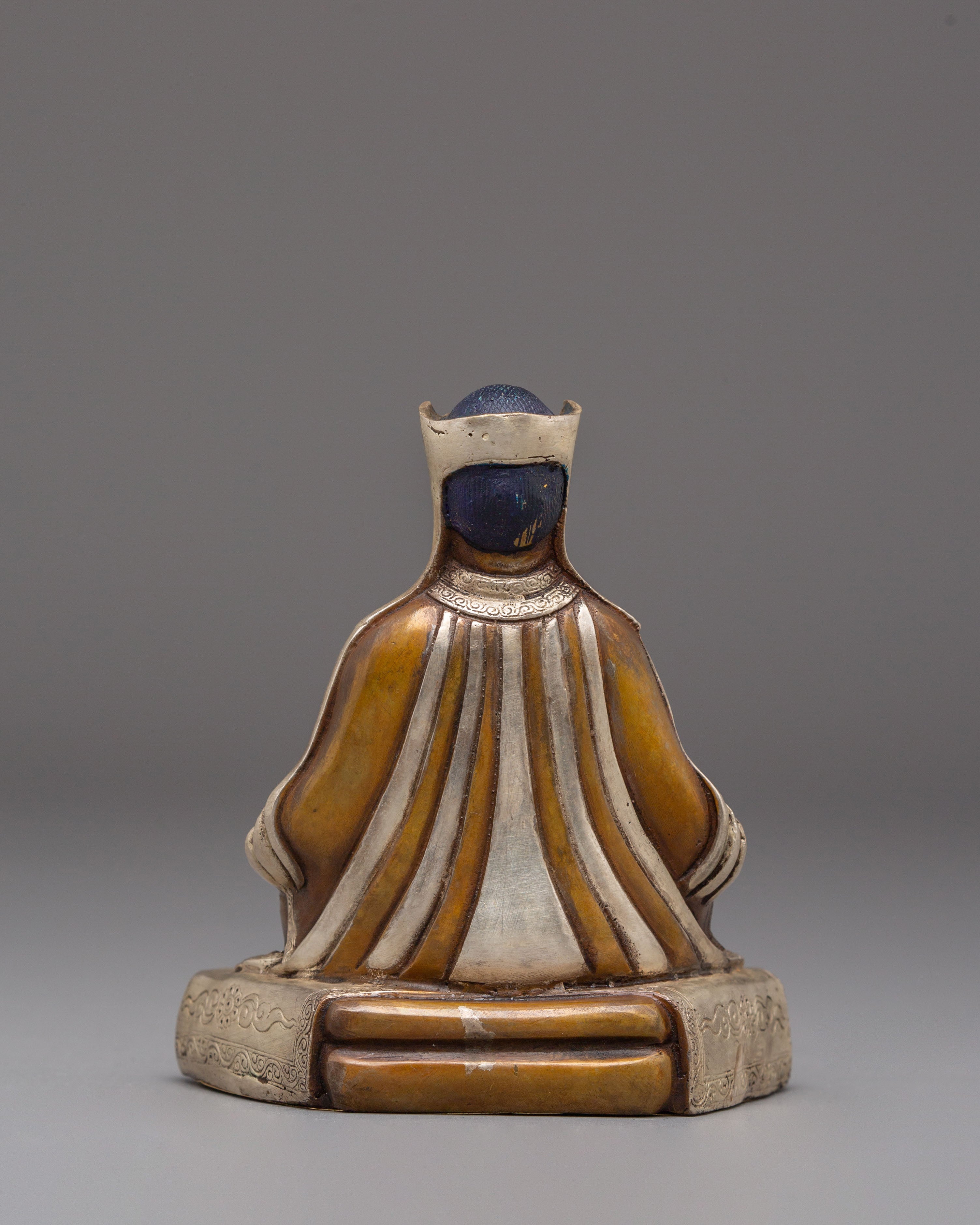 Statue of Gompopa | Revered Kagyu Master