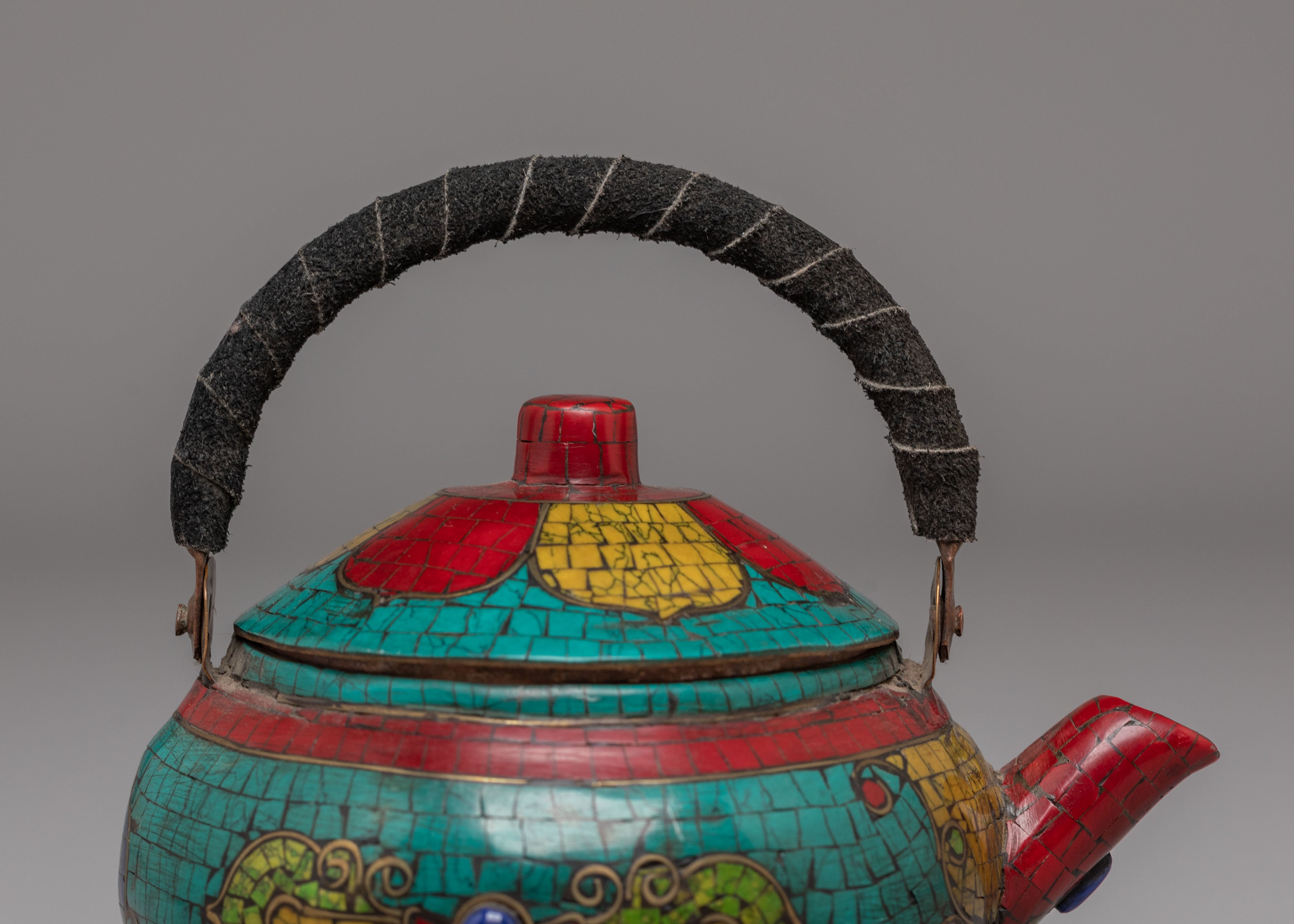 Tibetan Handcrafted Tea Pot | The Art of Mindfulness