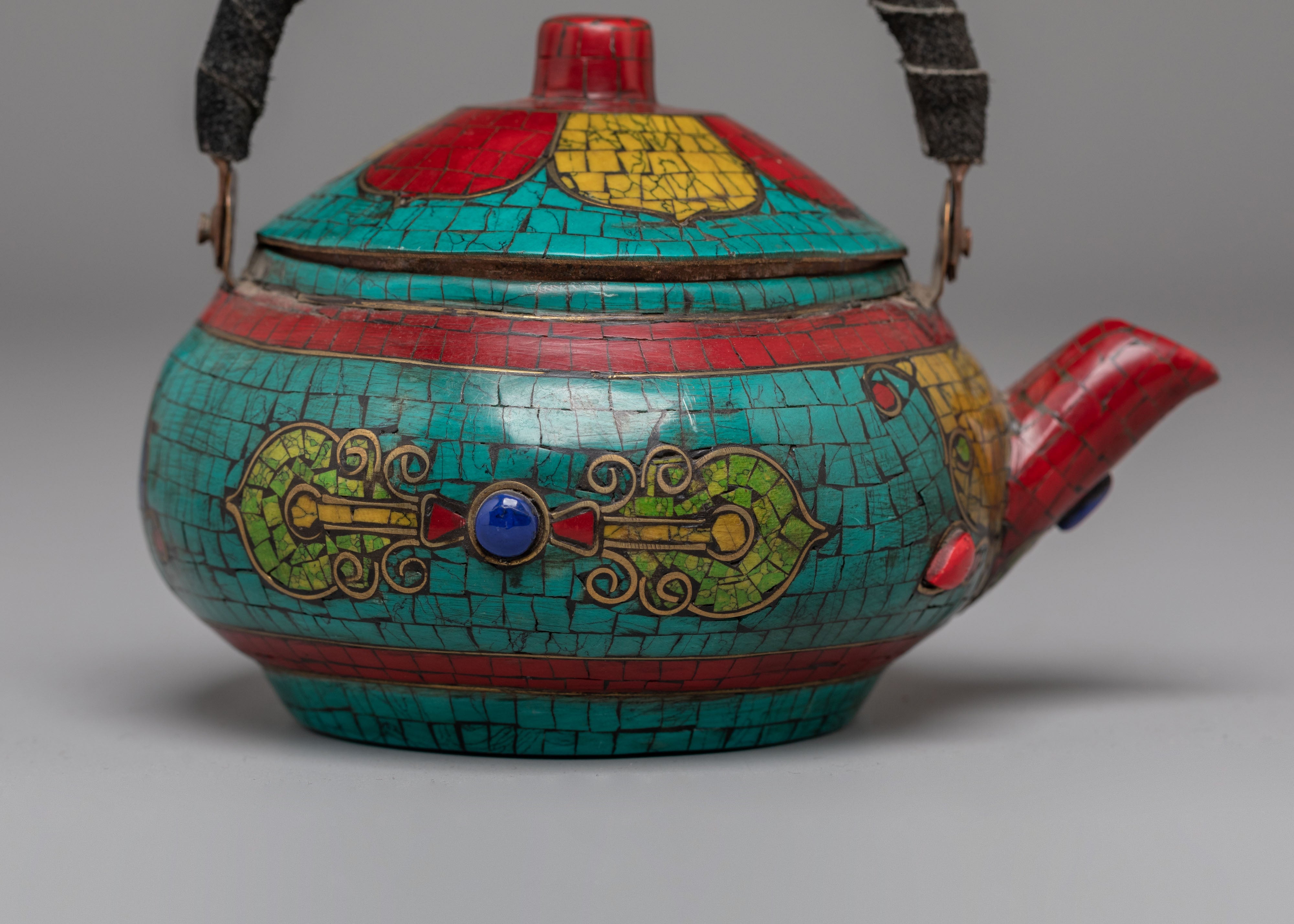 Tibetan Handcrafted Tea Pot | The Art of Mindfulness