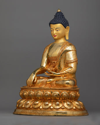 beautiful-statue-of-shakyamuni