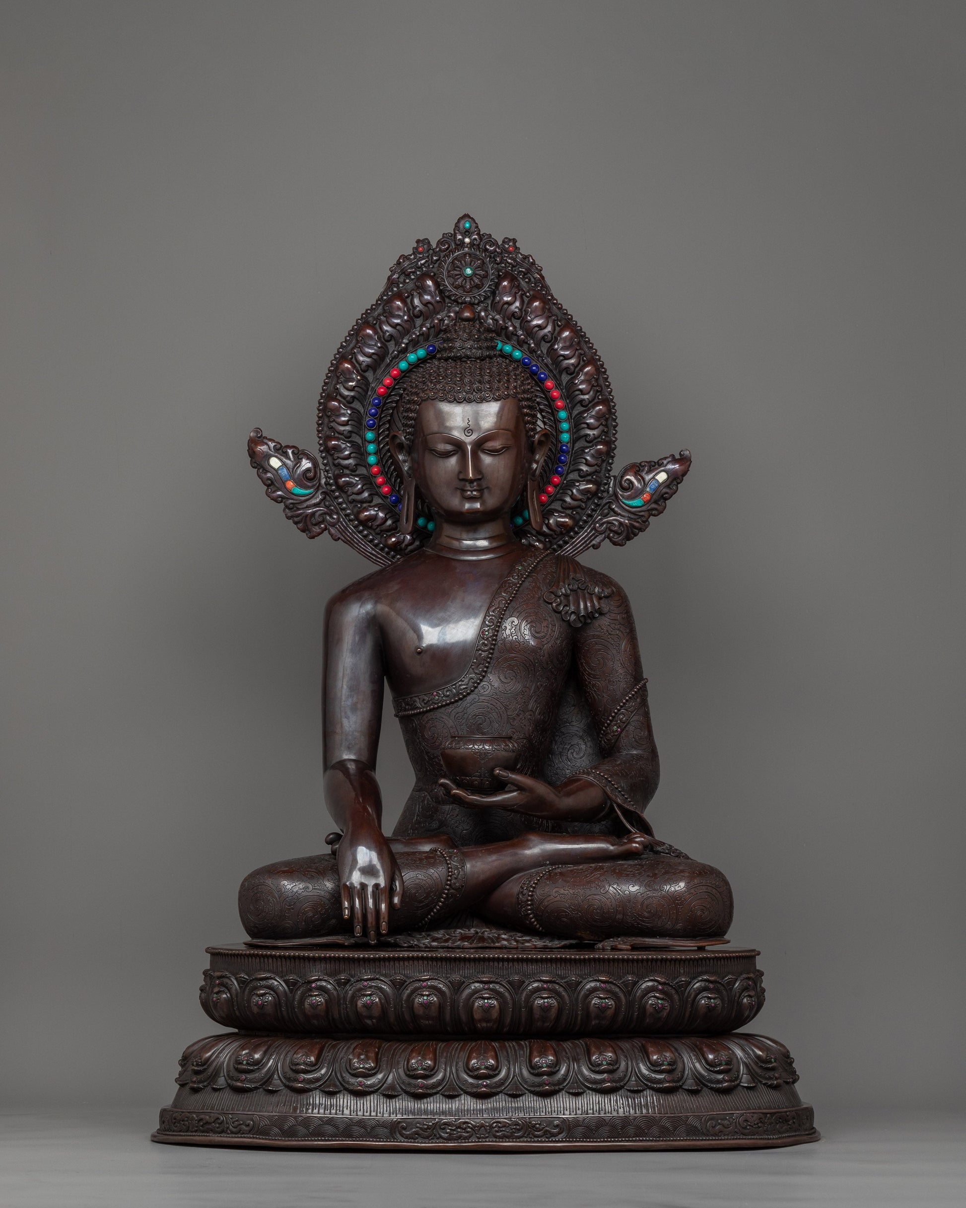 enlighten-teacher-shakyamuni-buddha-oxidized