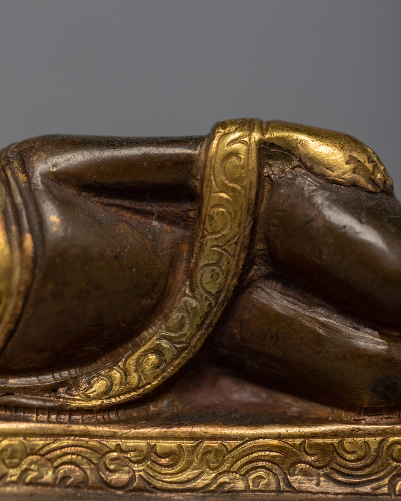 Sleeping Buddha Statue | Serenity and Contentment in Meditation