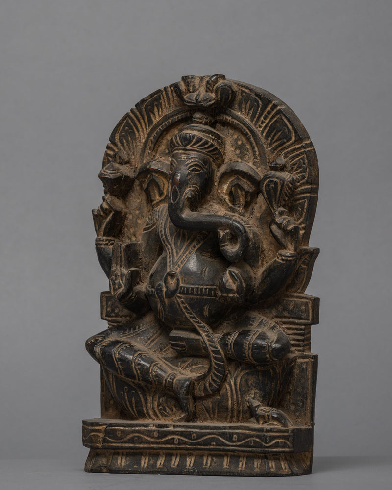 Vintage Ganesh Statue | Honoring the Divine Guardian of Beginning