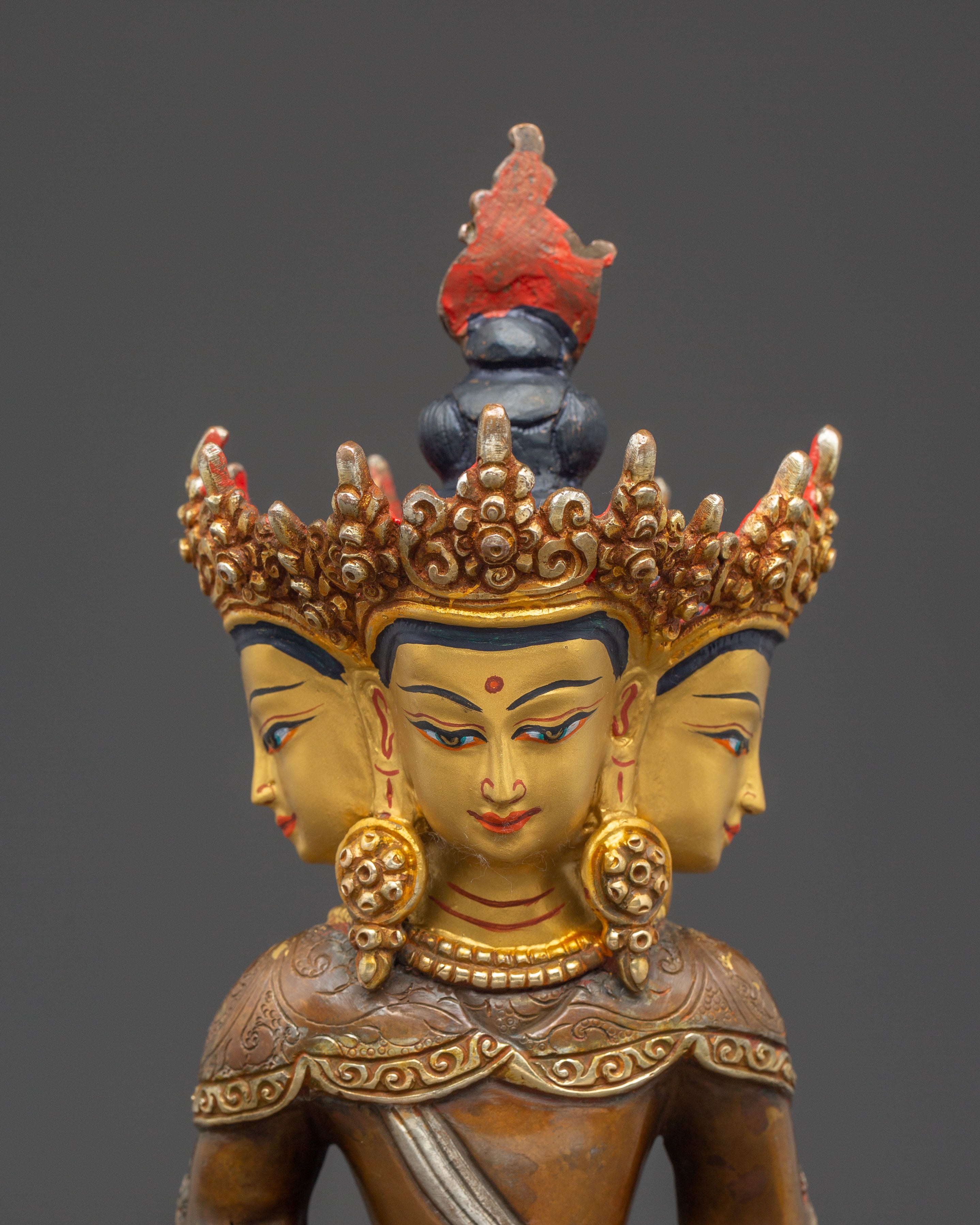 Traditional Vairocana Buddha Statue | Symbol of Cosmic Enlightenment