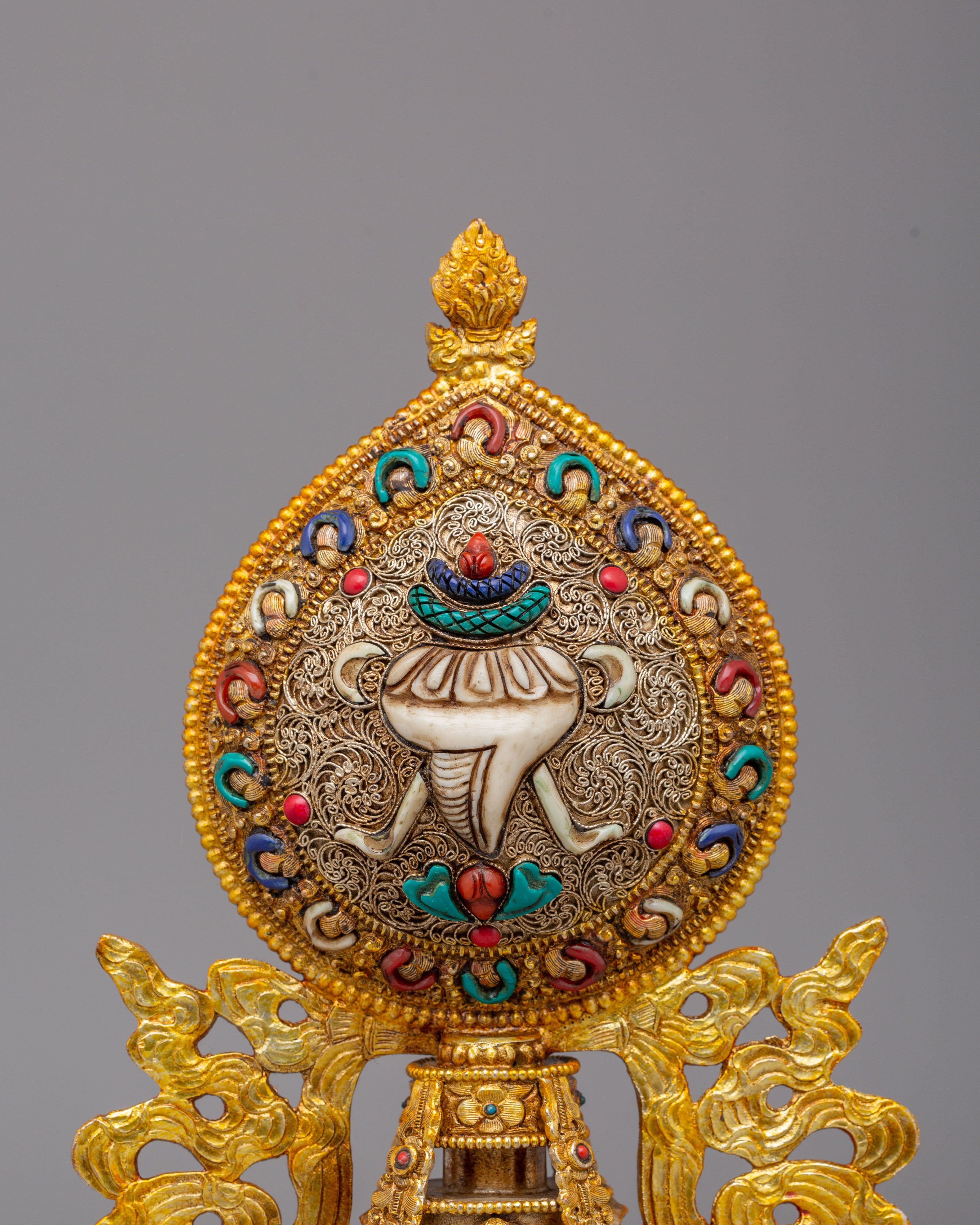 Eight Auspicious Symbols Ritual Decor | Tibetan Buddhist Altar Statue