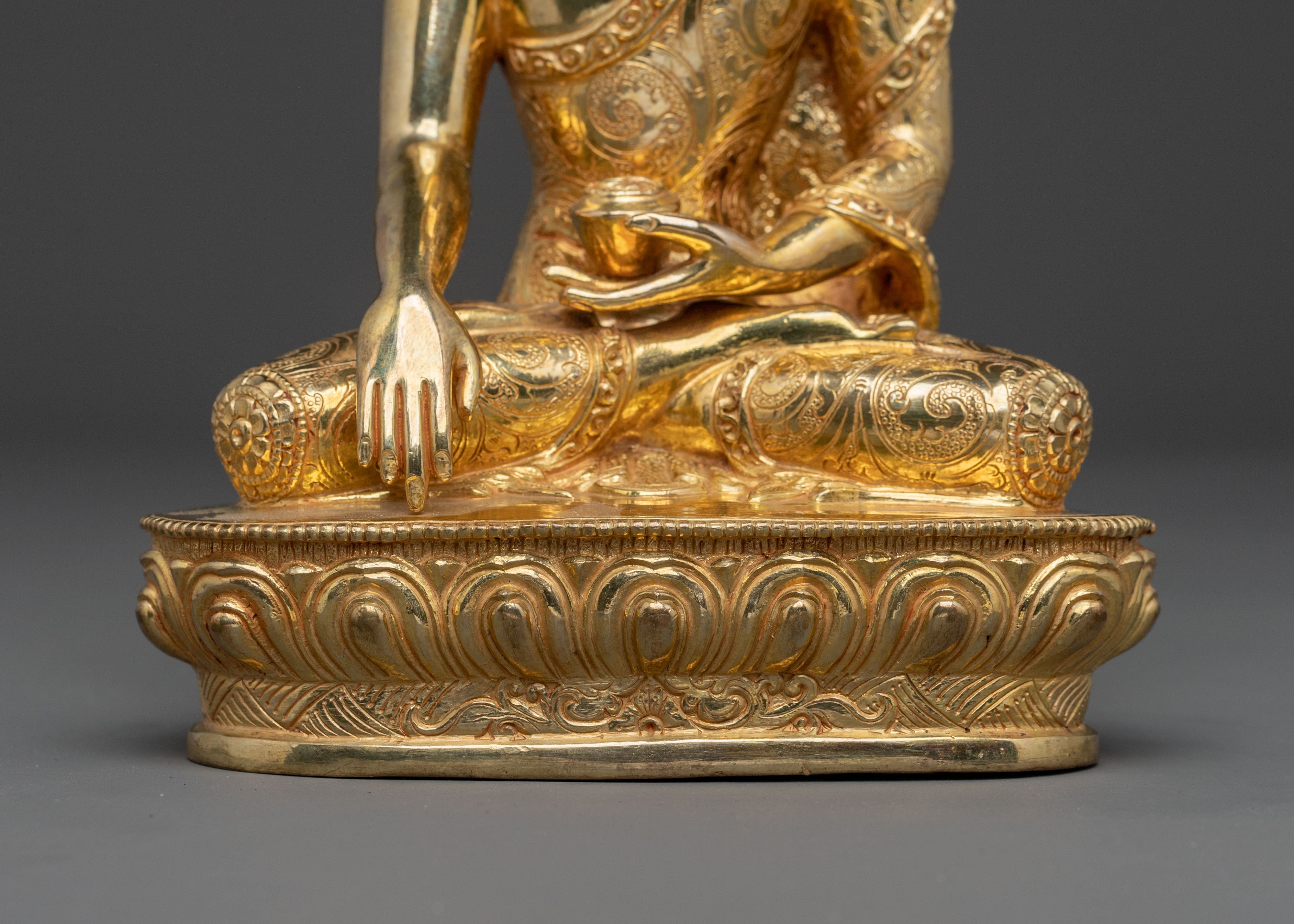 Historical Shakyamuni Buddha Statue | Gautama Buddha Meditation Sculpture
