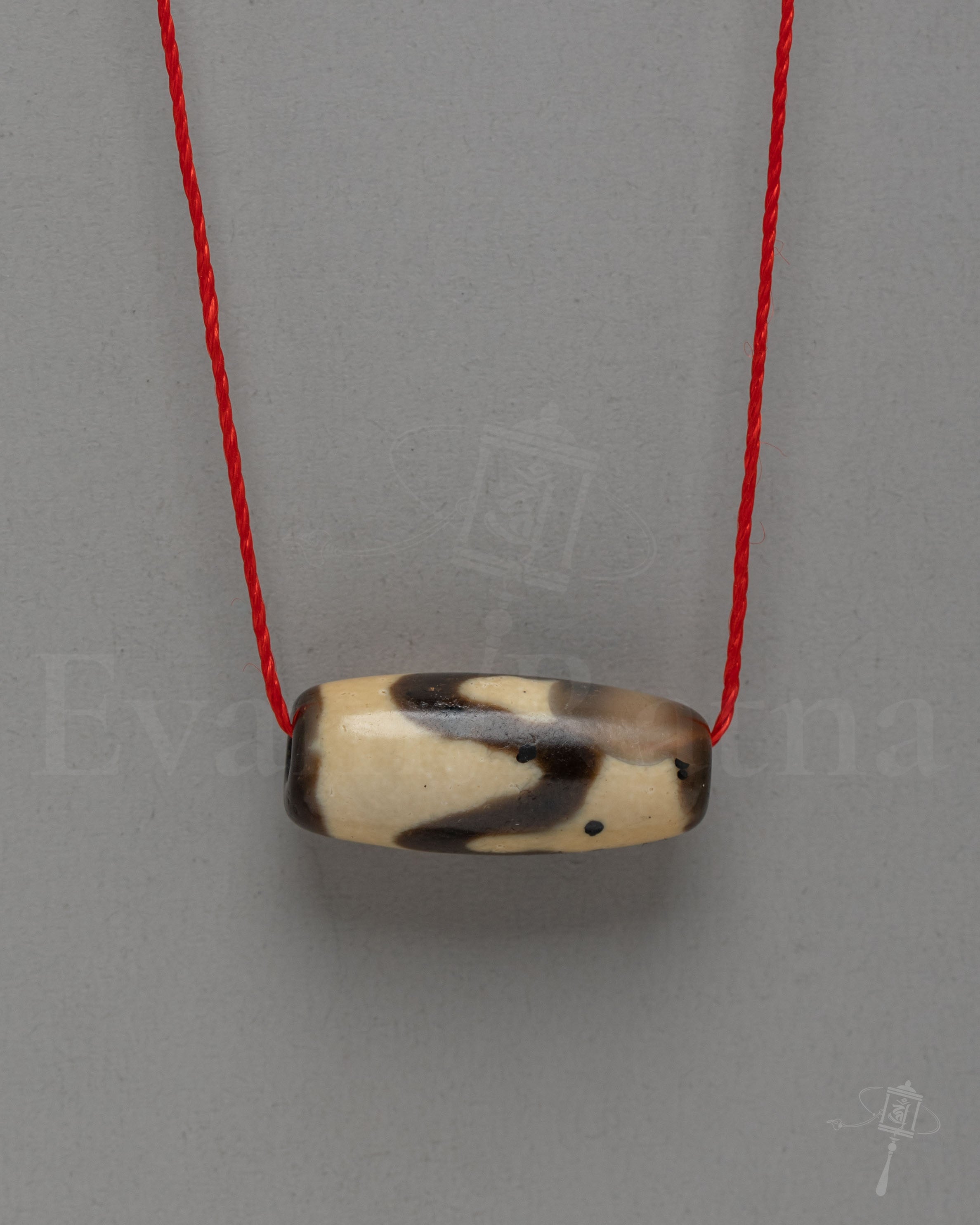 Tibetan Shrine Locket | Sacred Dzi Bead Spiritual Amulet